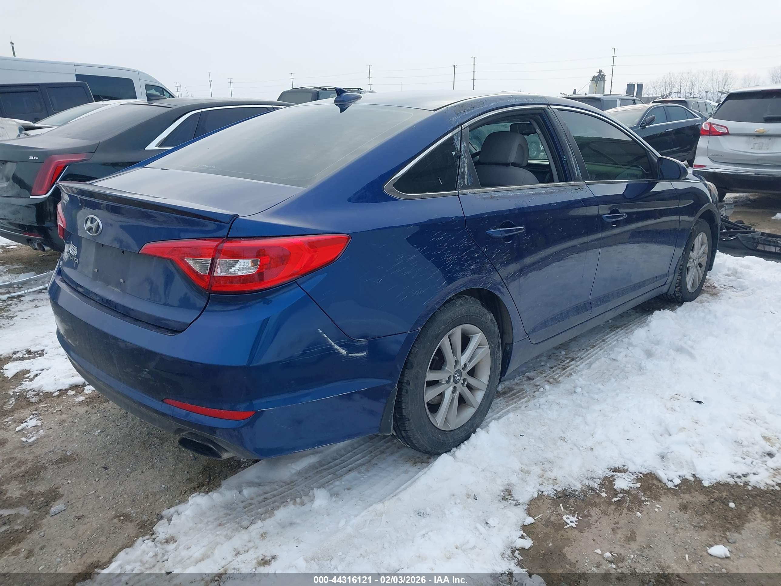 HYUNDAI SONATA image 4