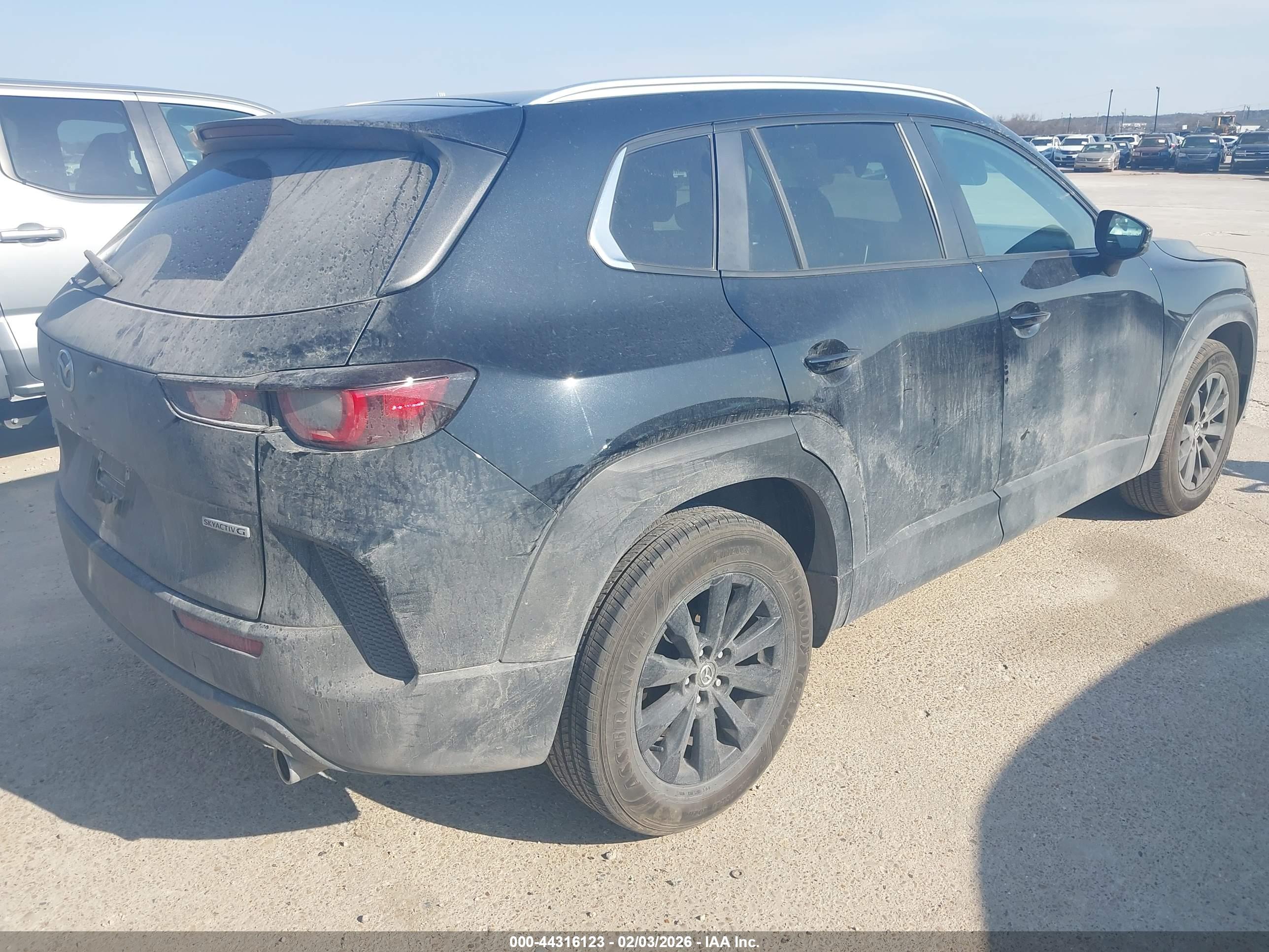 MAZDA CX-50 image 4