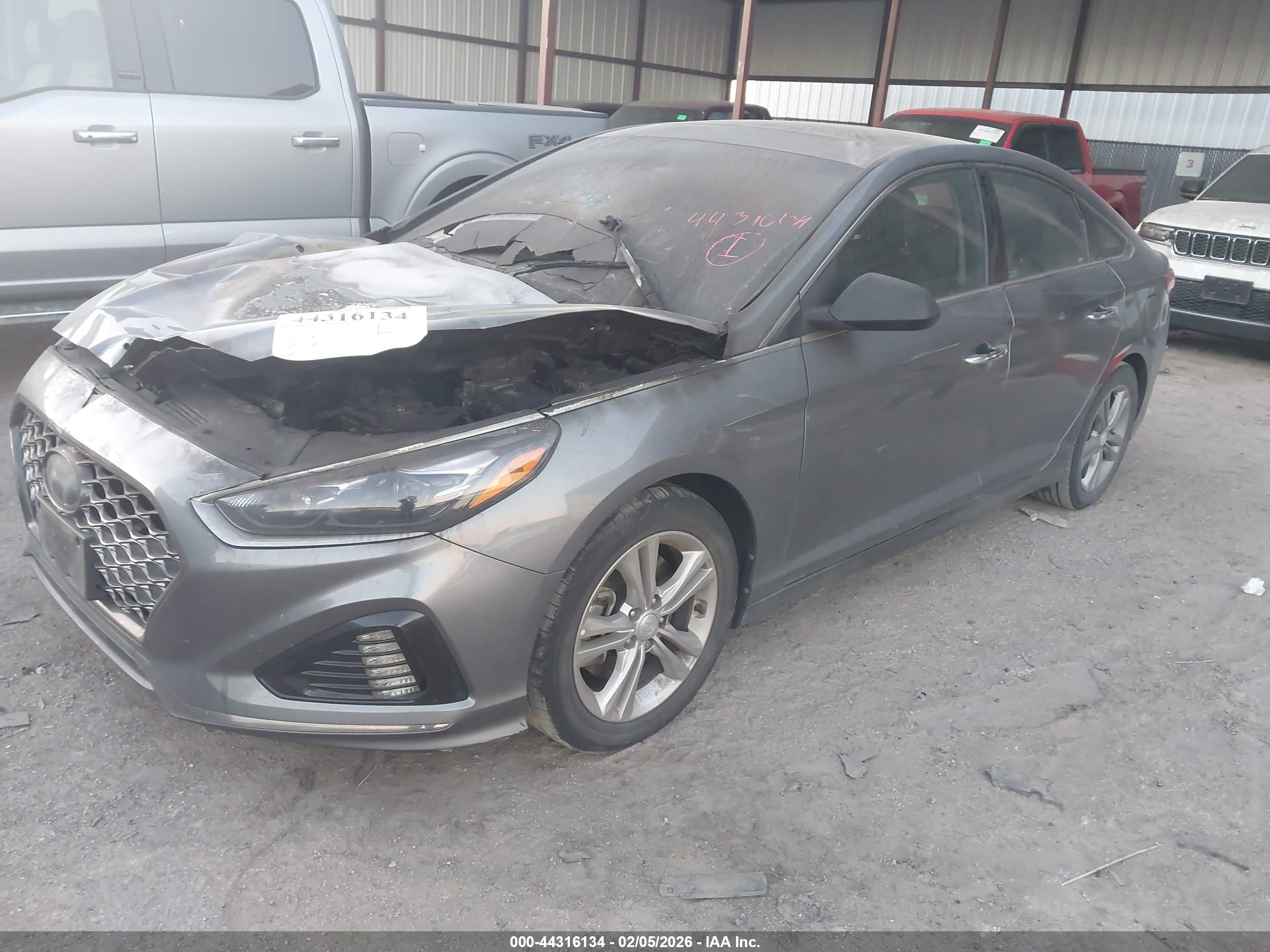 HYUNDAI SONATA image 2