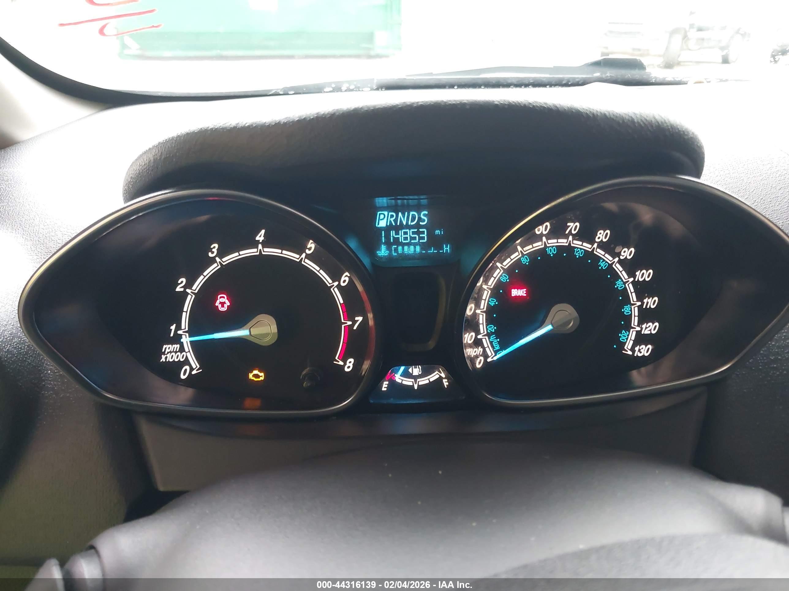 FORD FIESTA image 7