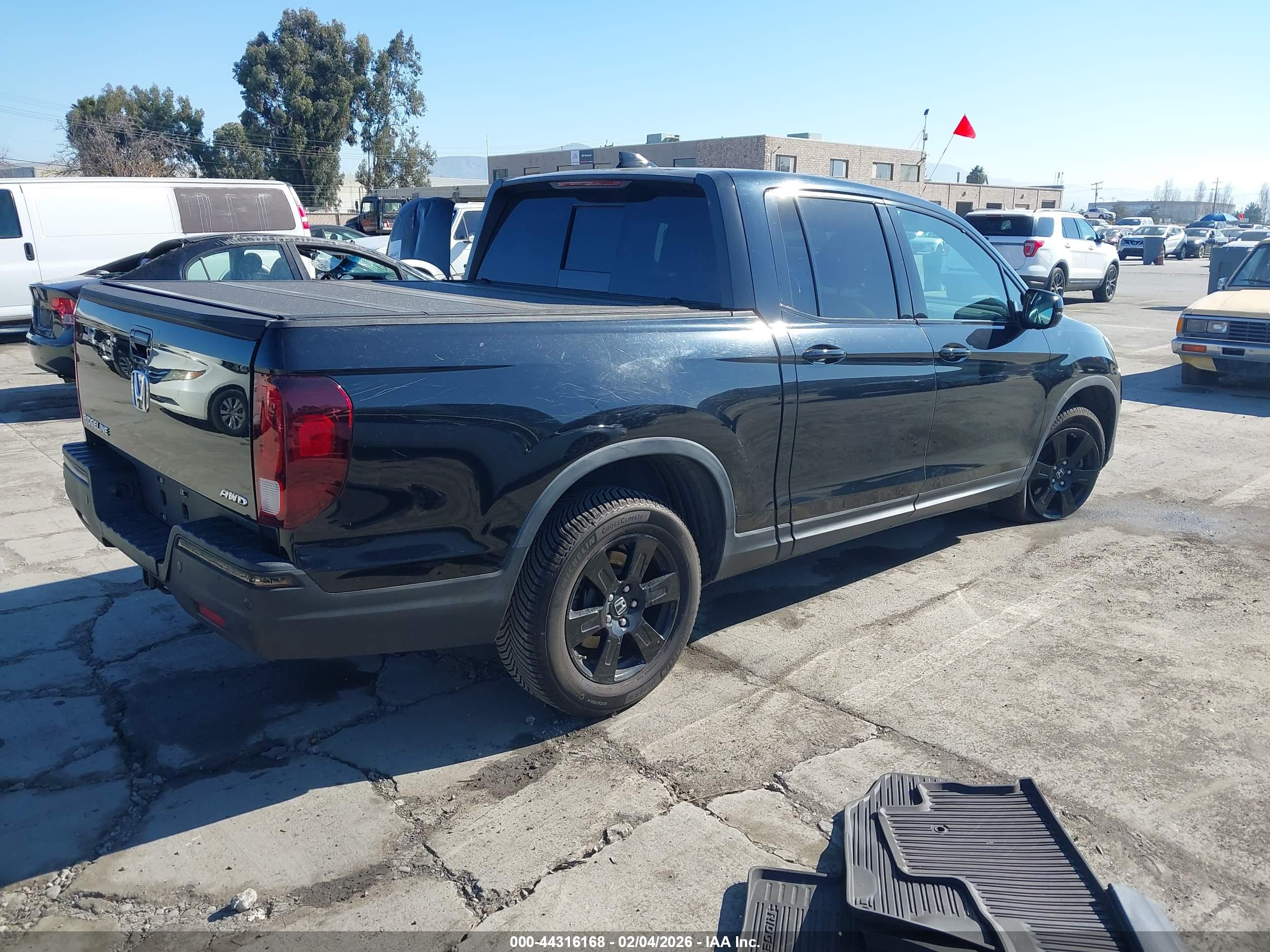 HONDA RIDGELINE image 4