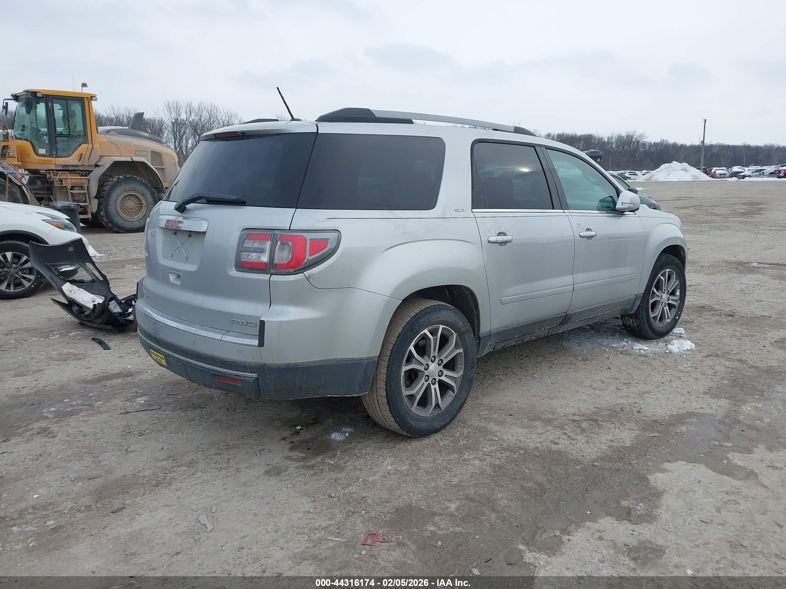 GMC ACADIA image 4
