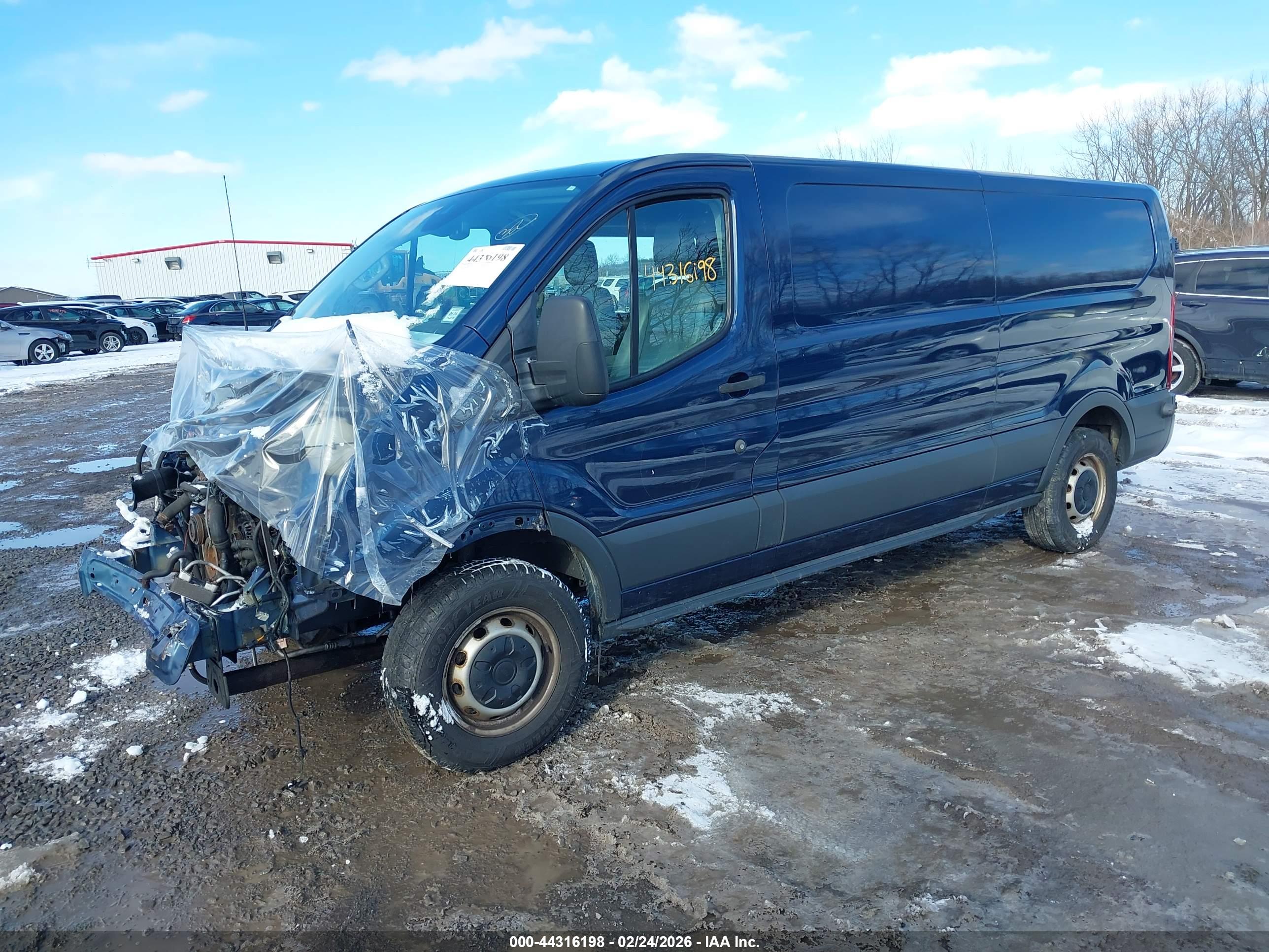 FORD TRANSIT-150 image 2