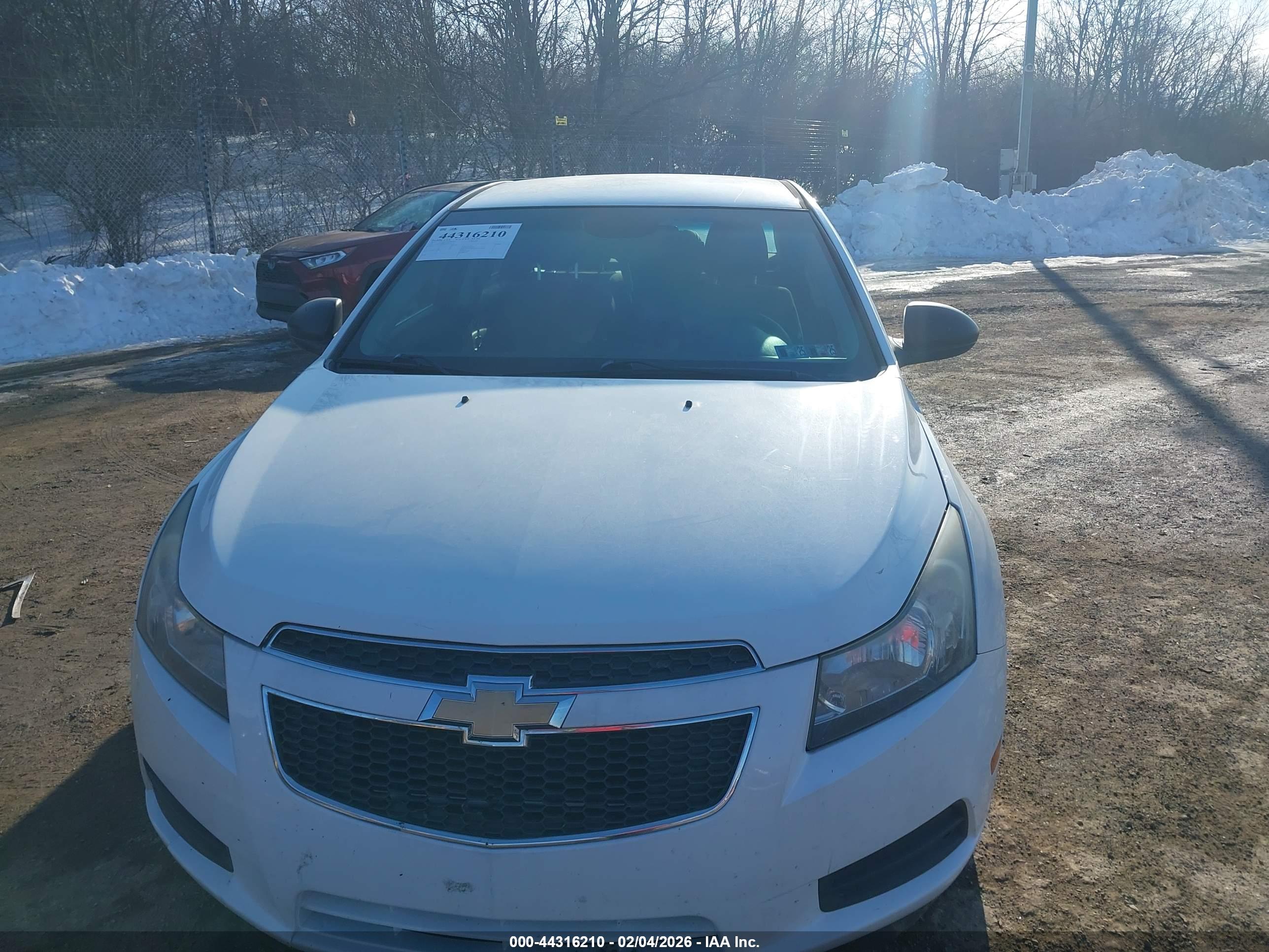 CHEVROLET CRUZE image 6