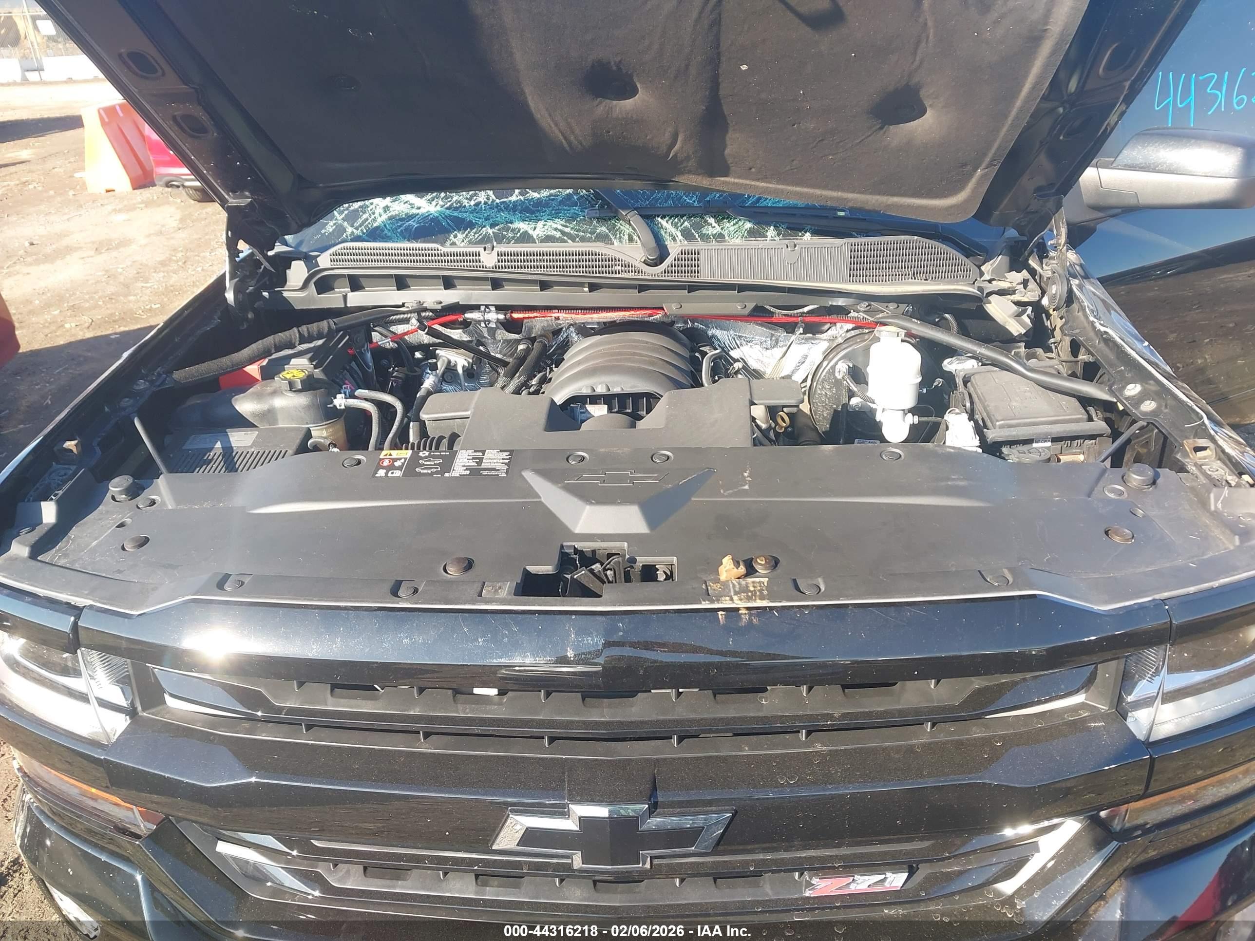 CHEVROLET SILVERADO image 10