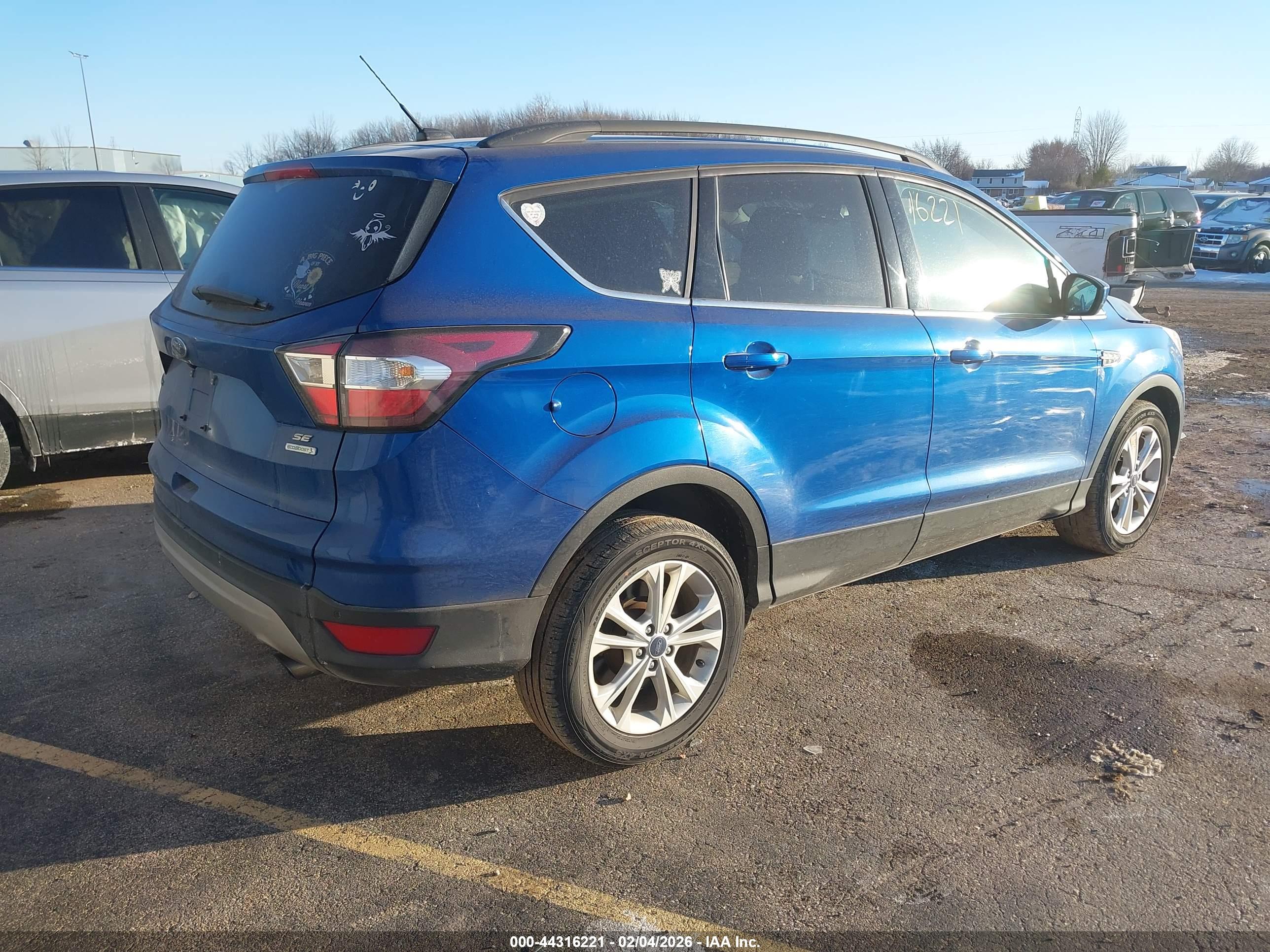 FORD ESCAPE image 4