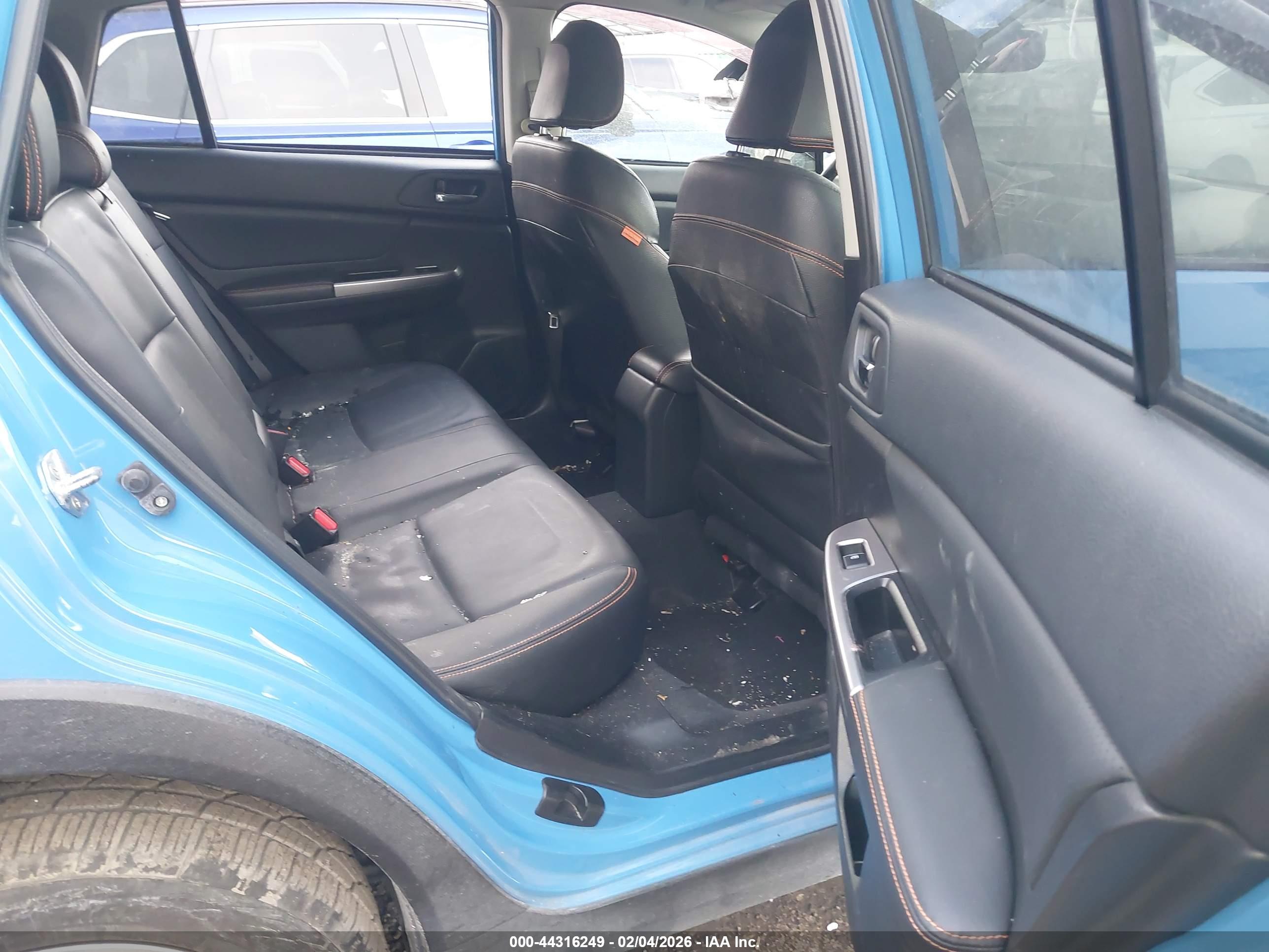 SUBARU CROSSTREK image 8