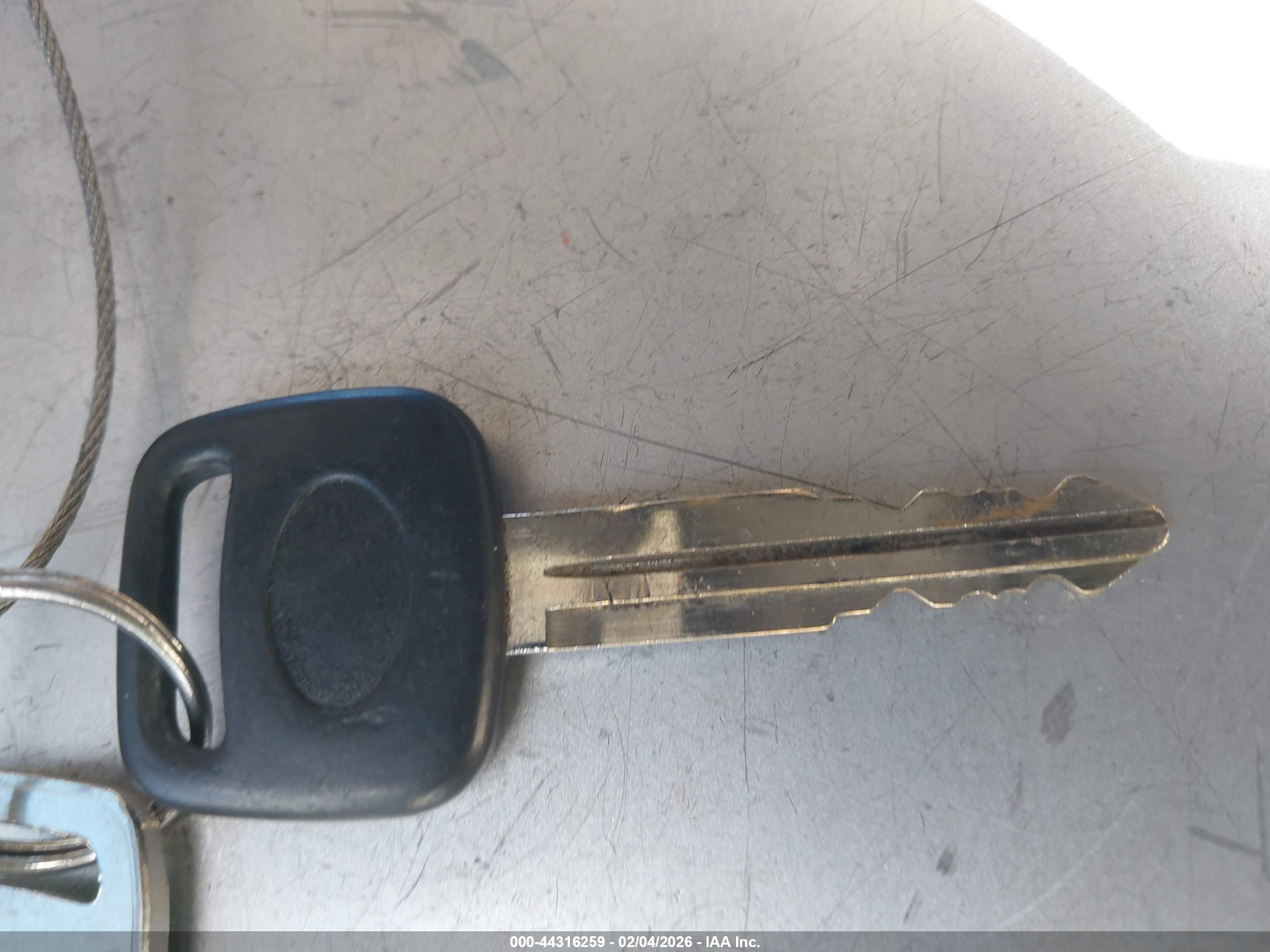 TOYOTA 4RUNNER image 11