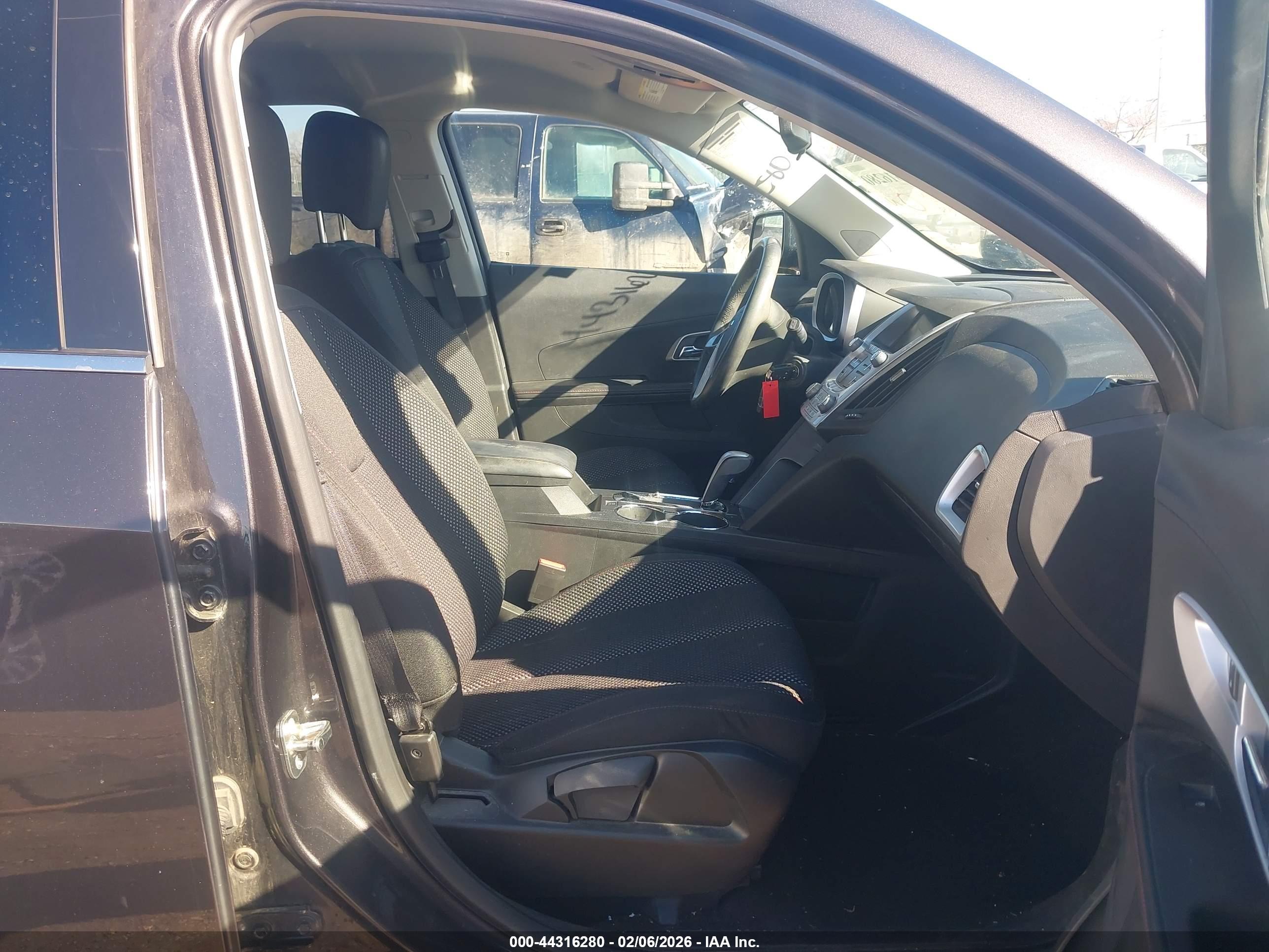 CHEVROLET EQUINOX image 5