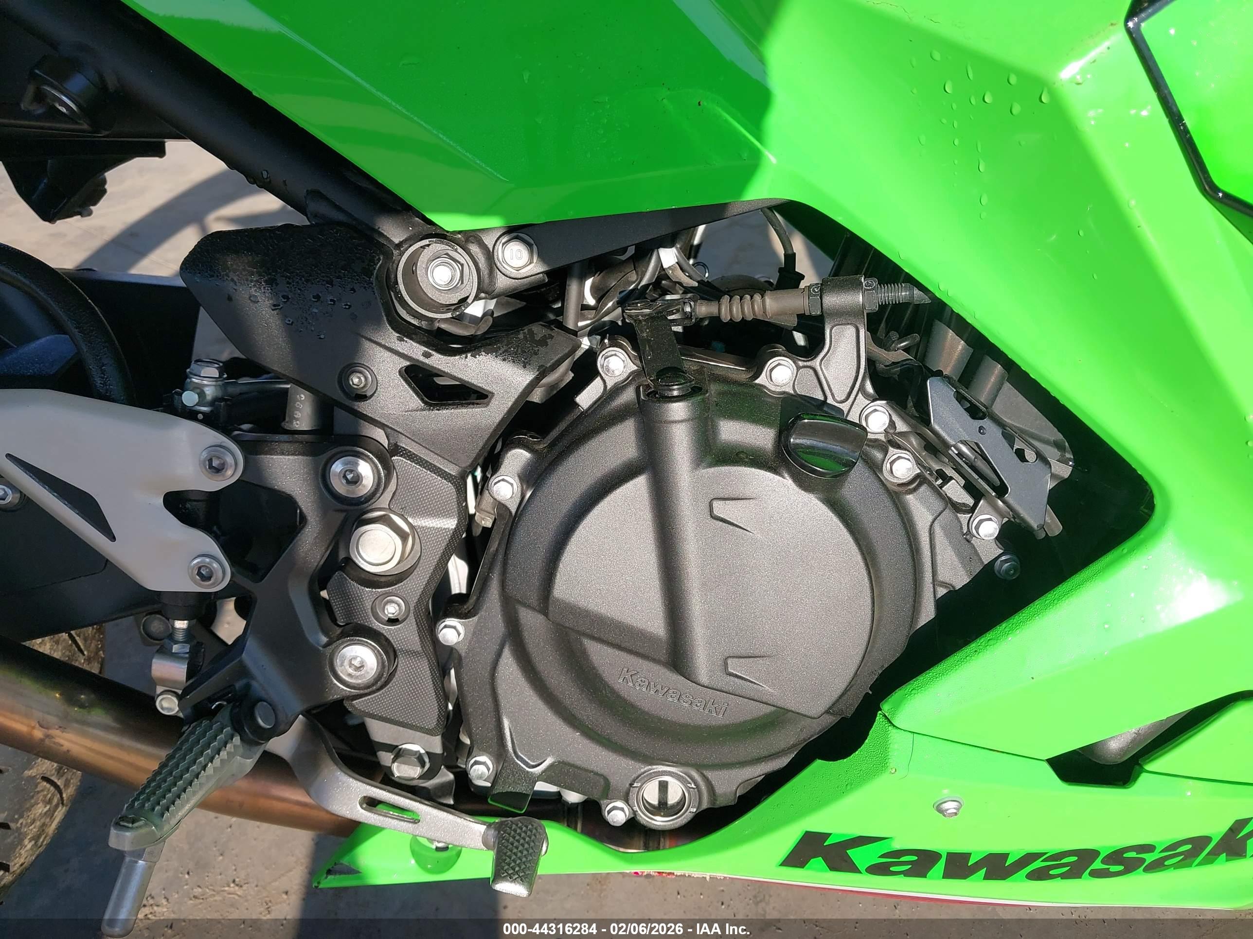 KAWASAKI EX400 image 8