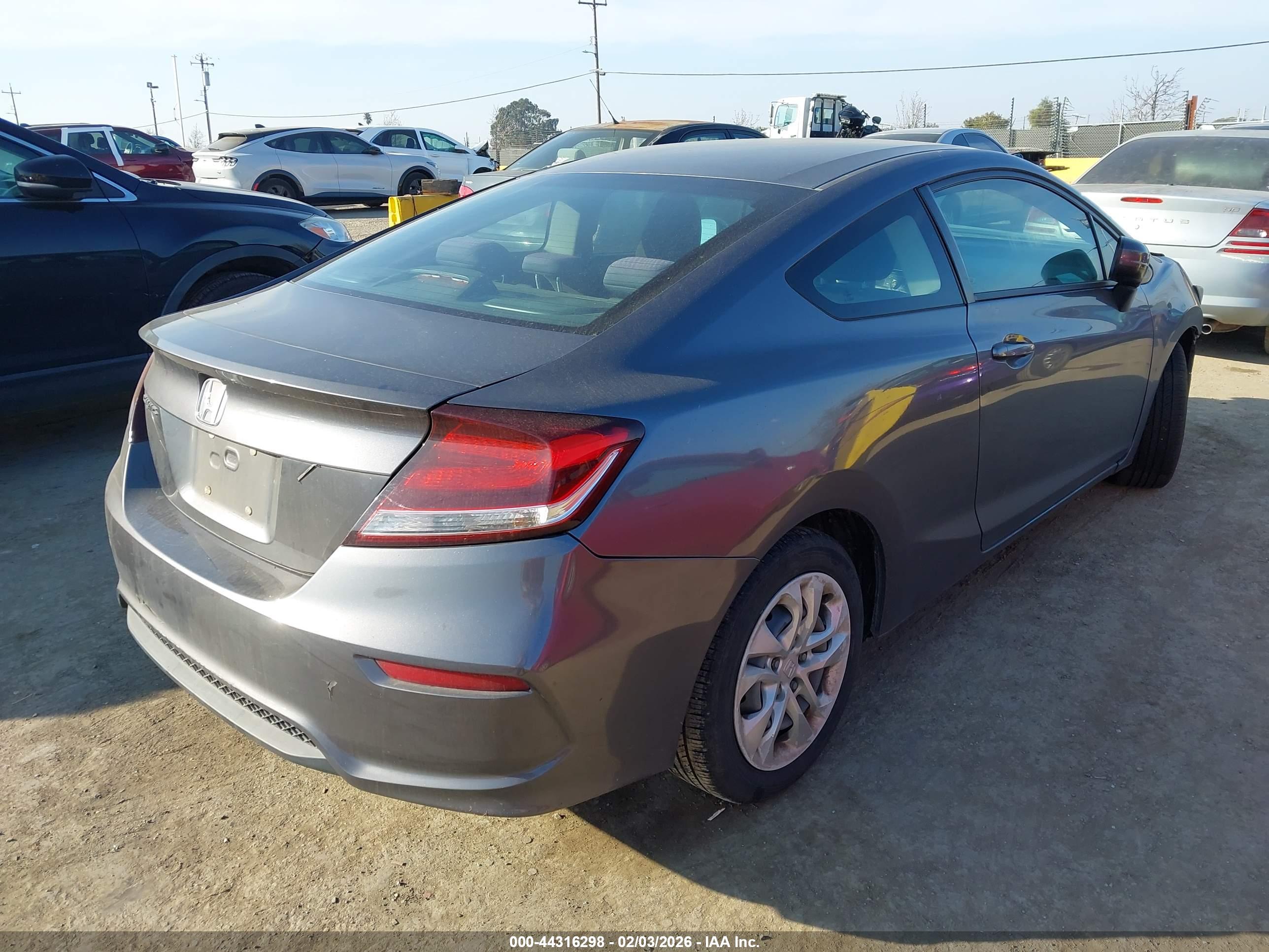 HONDA CIVIC image 4
