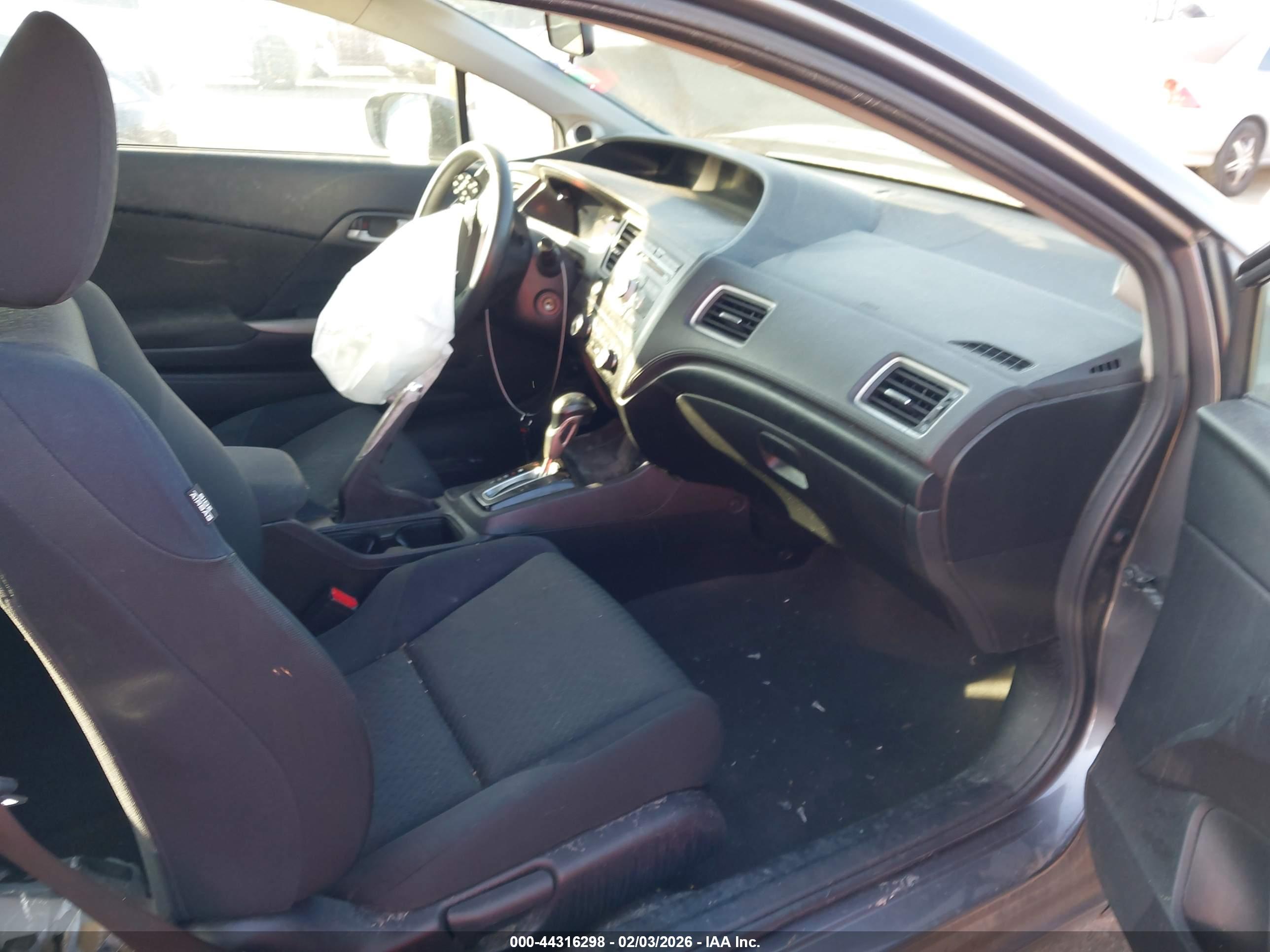 HONDA CIVIC image 5