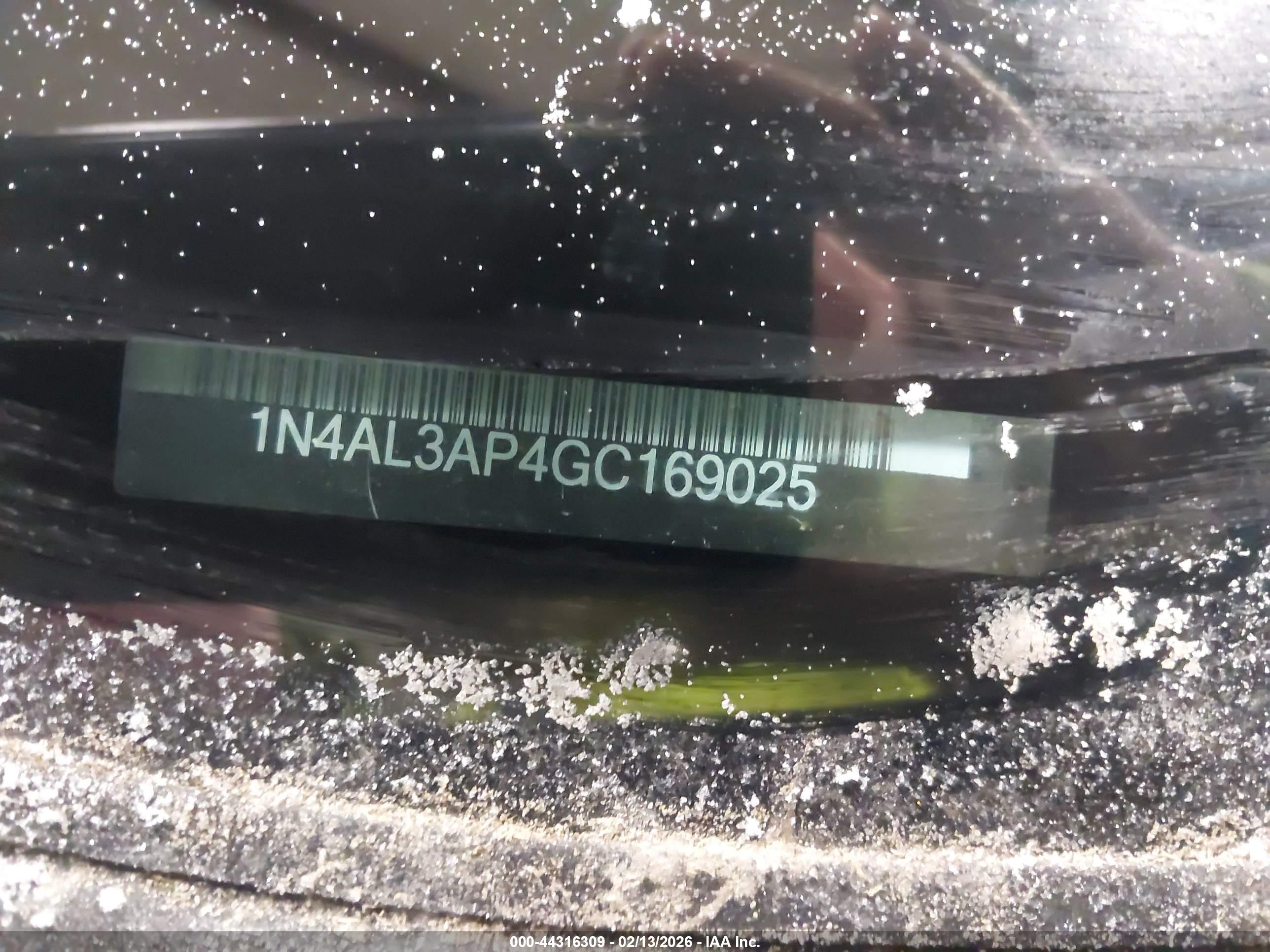 NISSAN ALTIMA image 9
