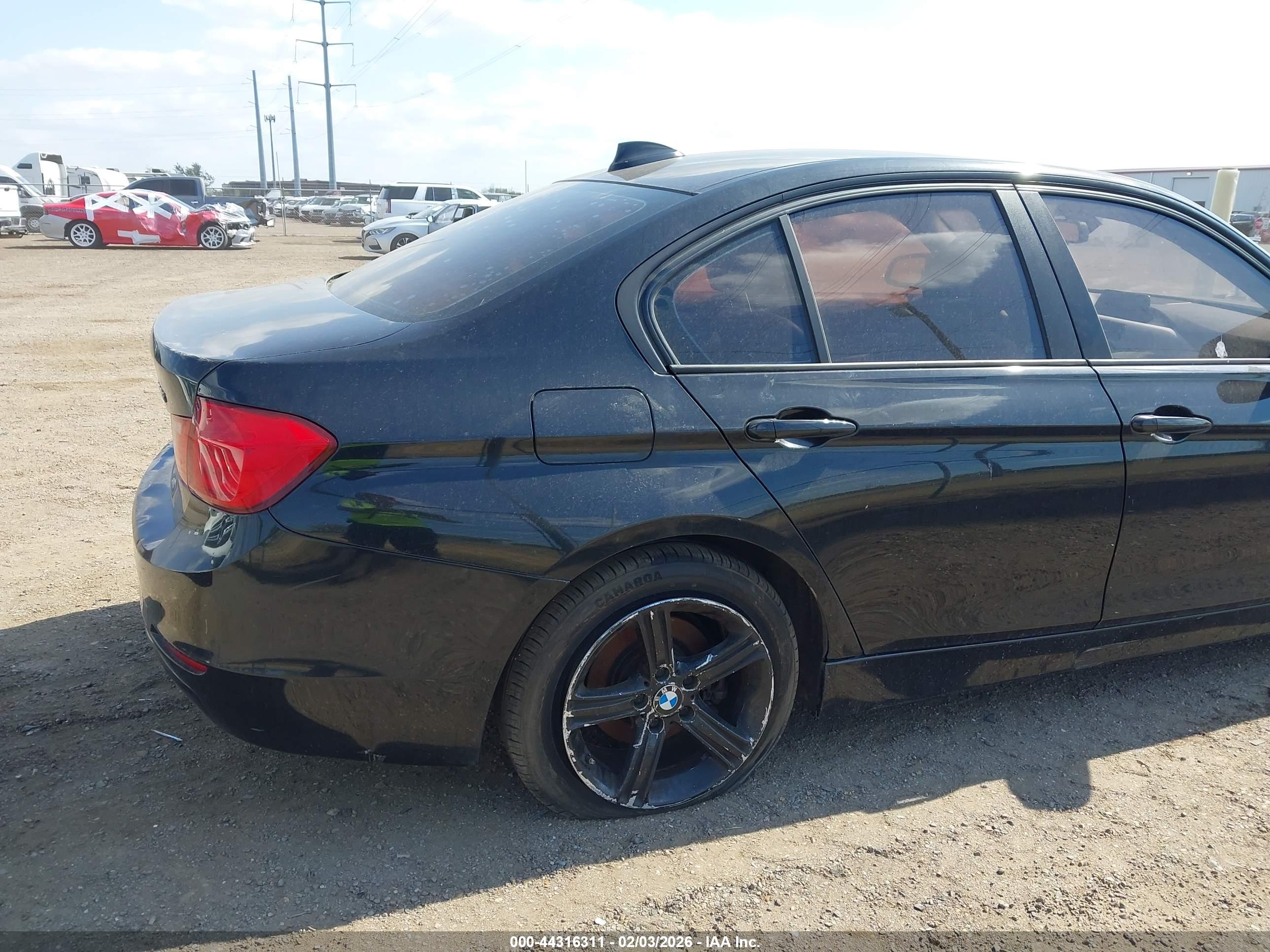 BMW 328I image 6