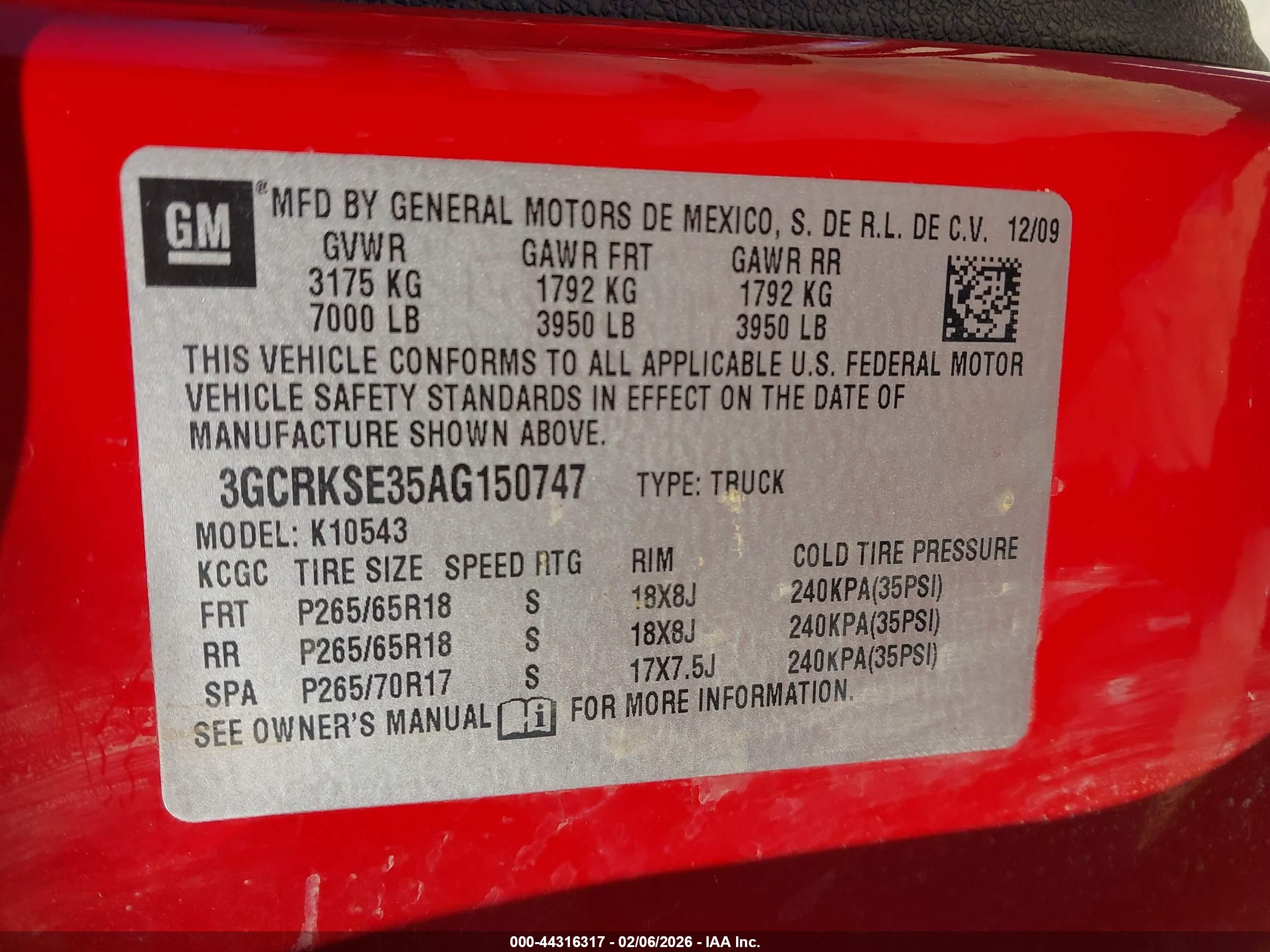 CHEVROLET SILVERADO image 9