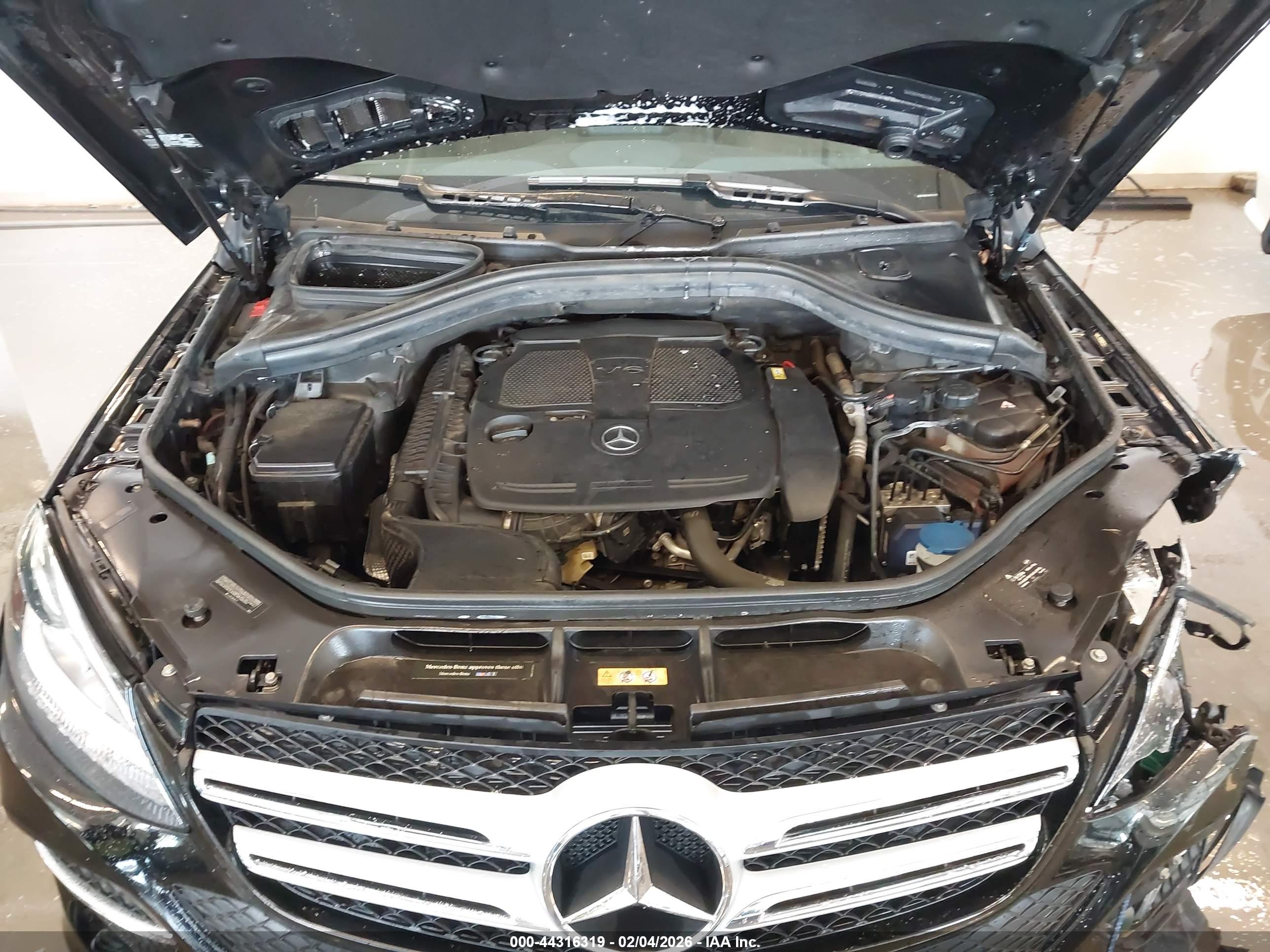 MERCEDES-BENZ GLE image 10