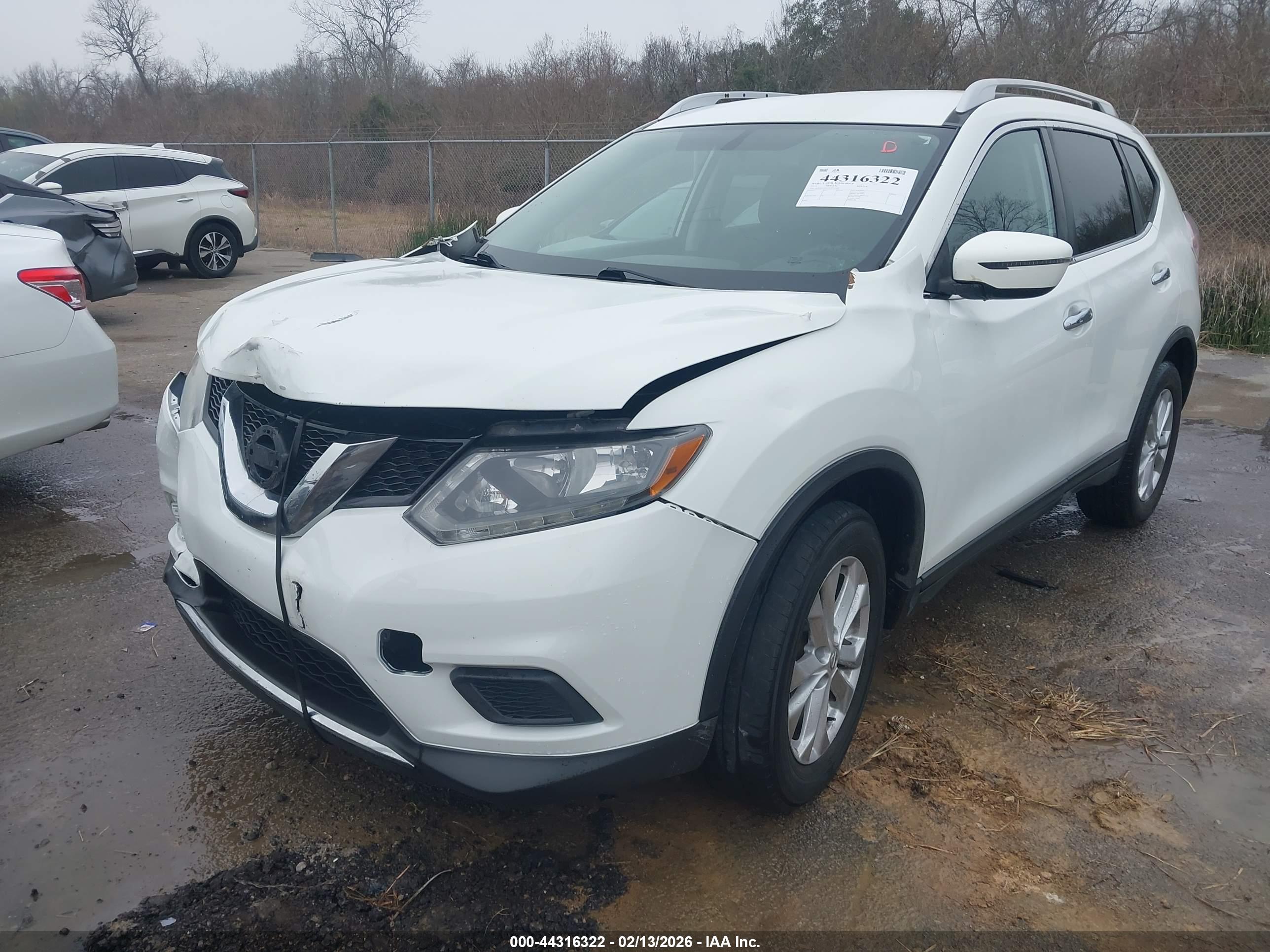 NISSAN ROGUE image 2