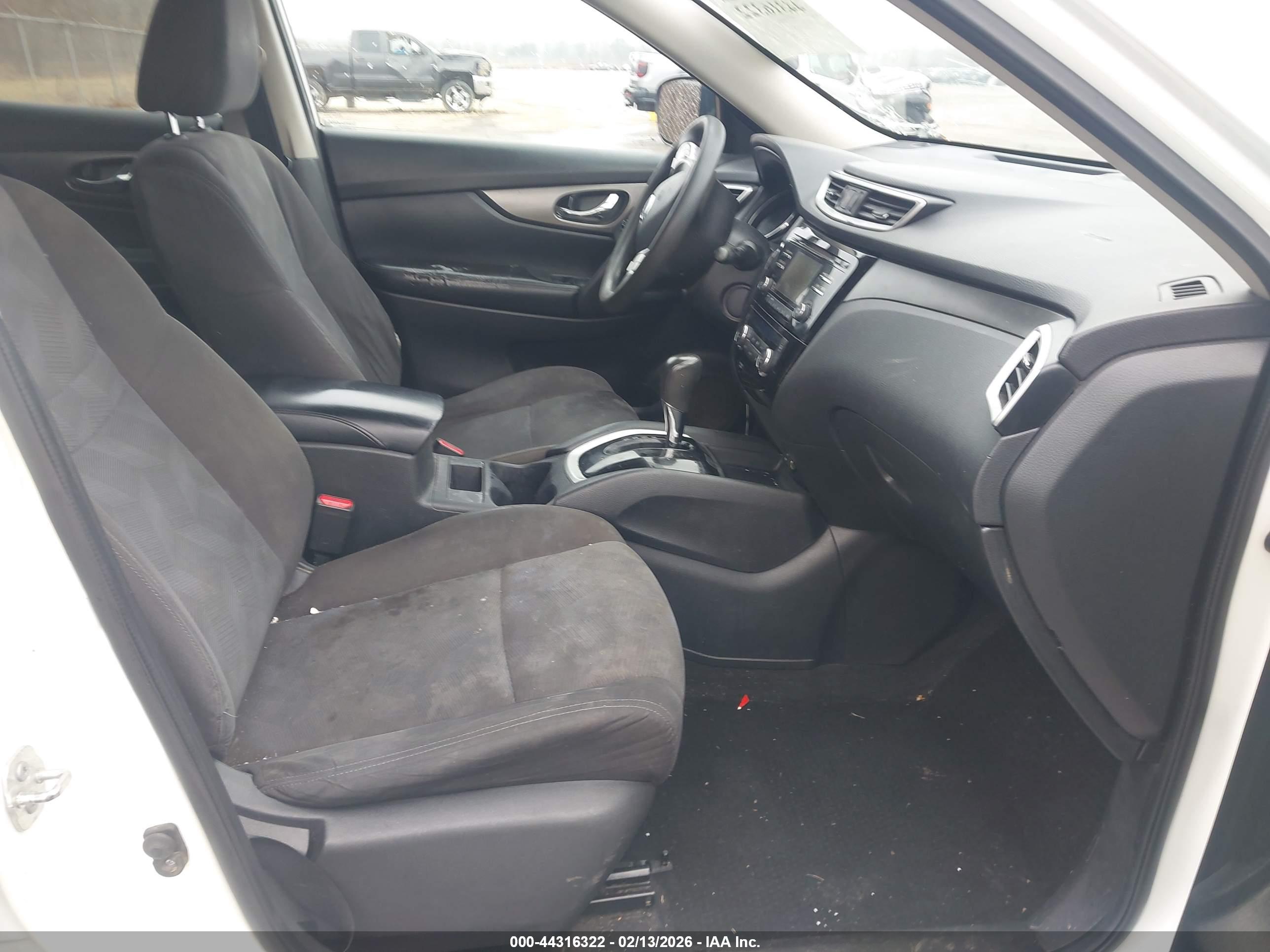 NISSAN ROGUE image 5