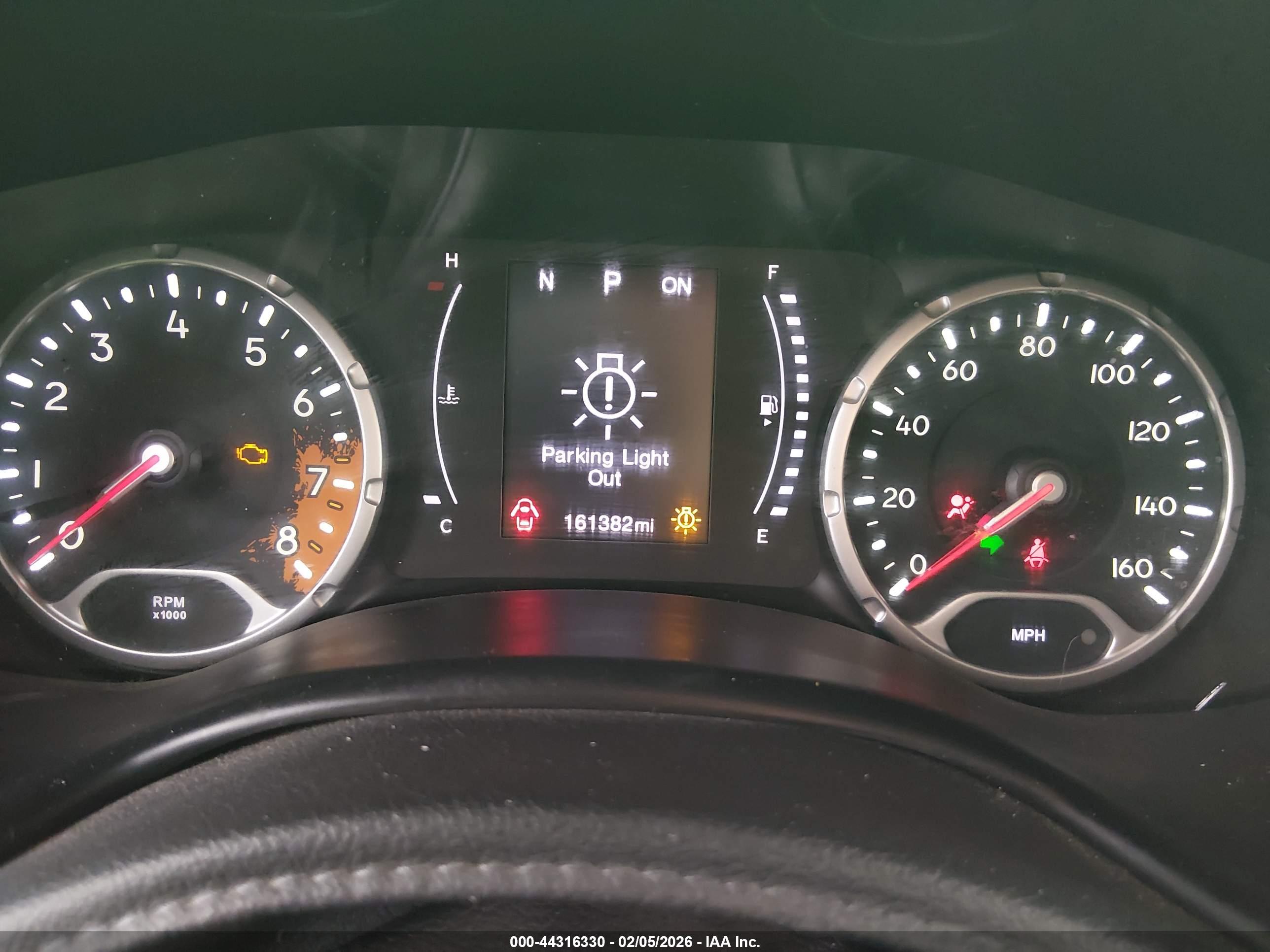 JEEP RENEGADE image 7