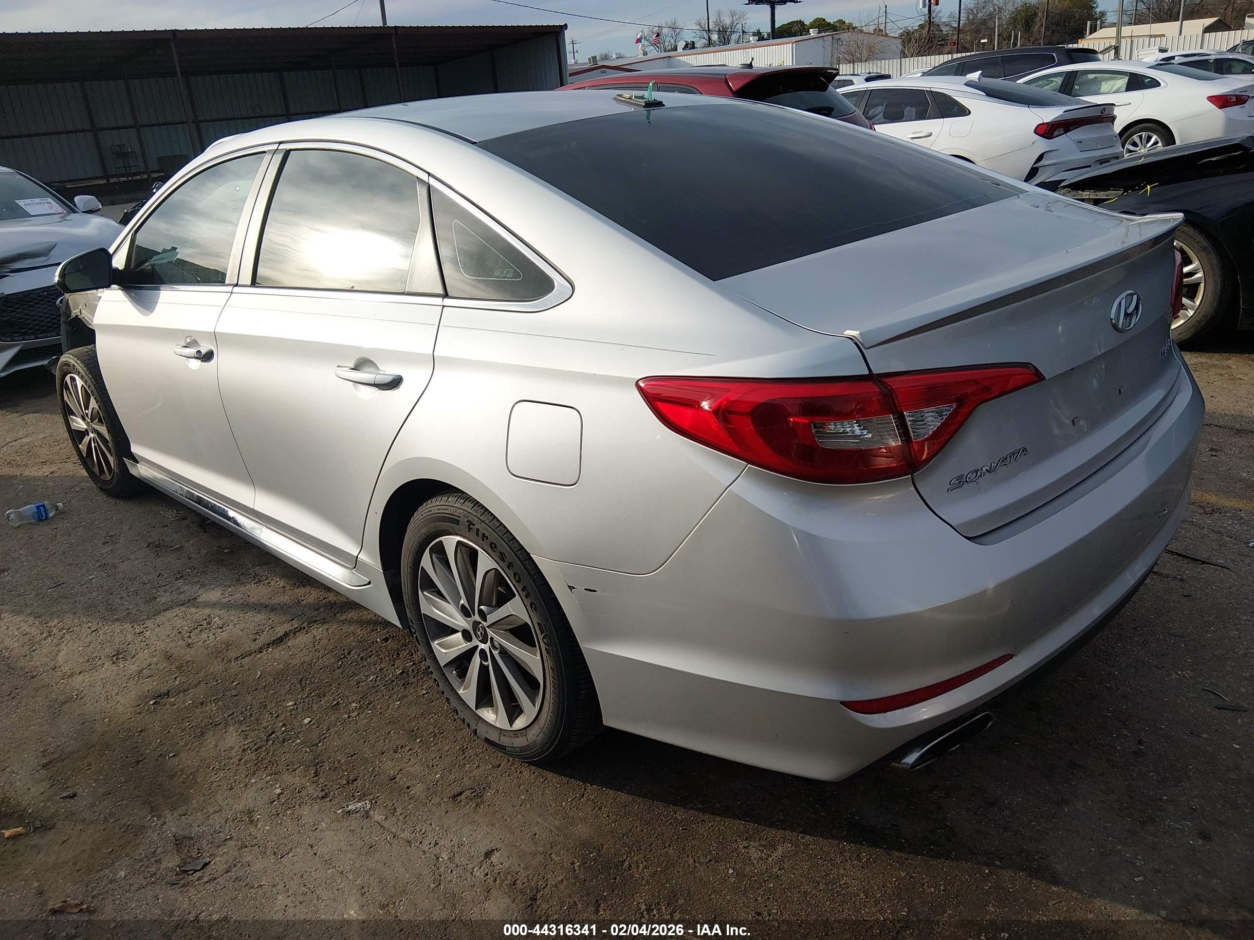 HYUNDAI SONATA image 3