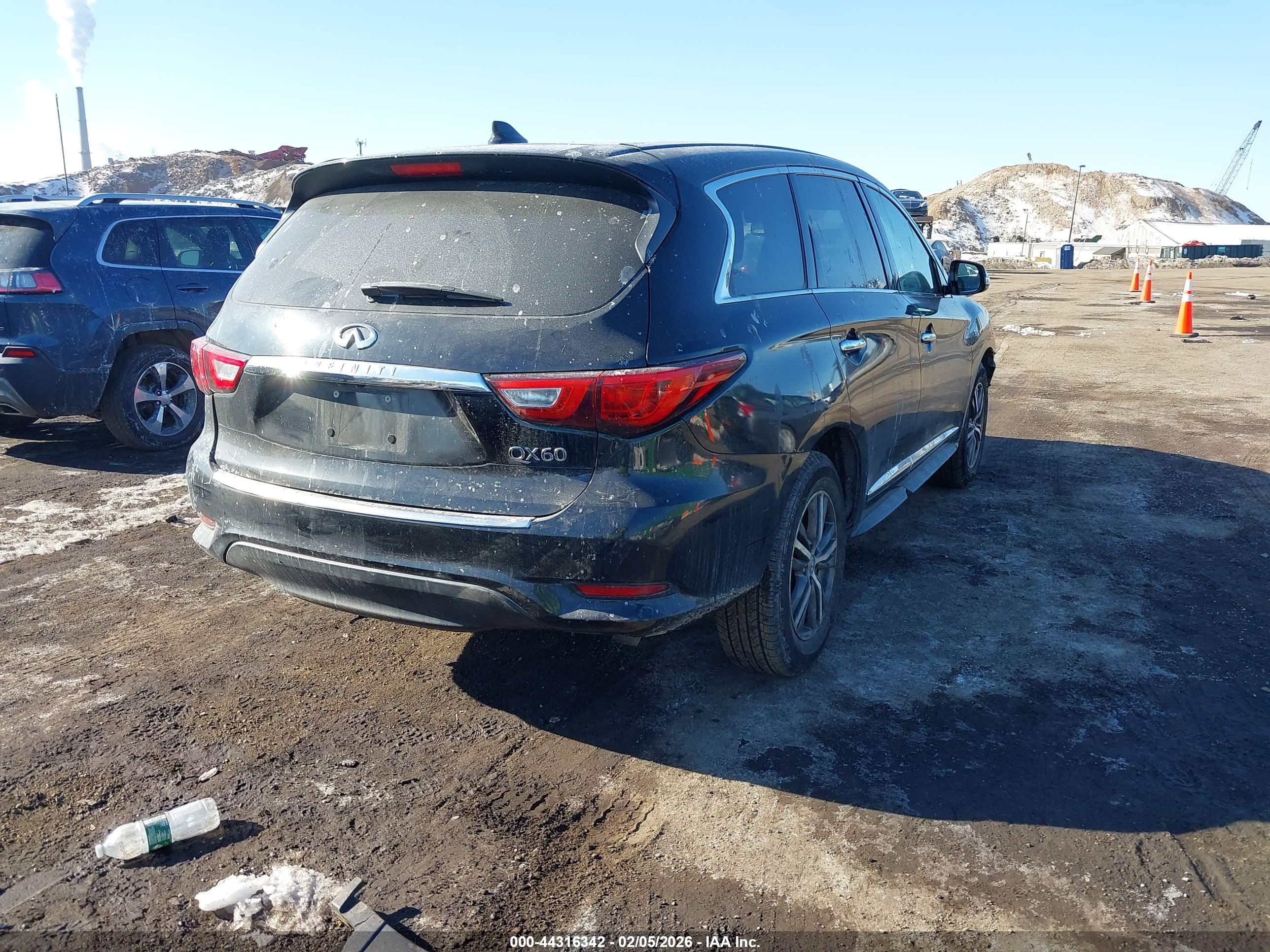 INFINITI QX60 image 4