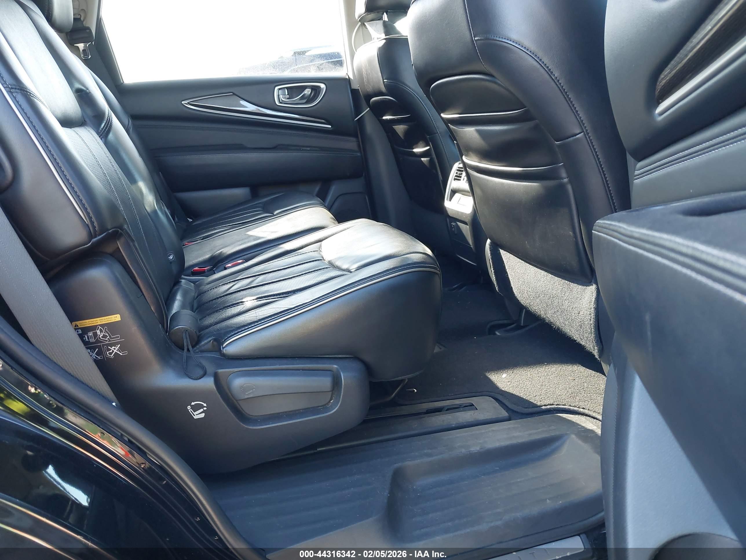 INFINITI QX60 image 8