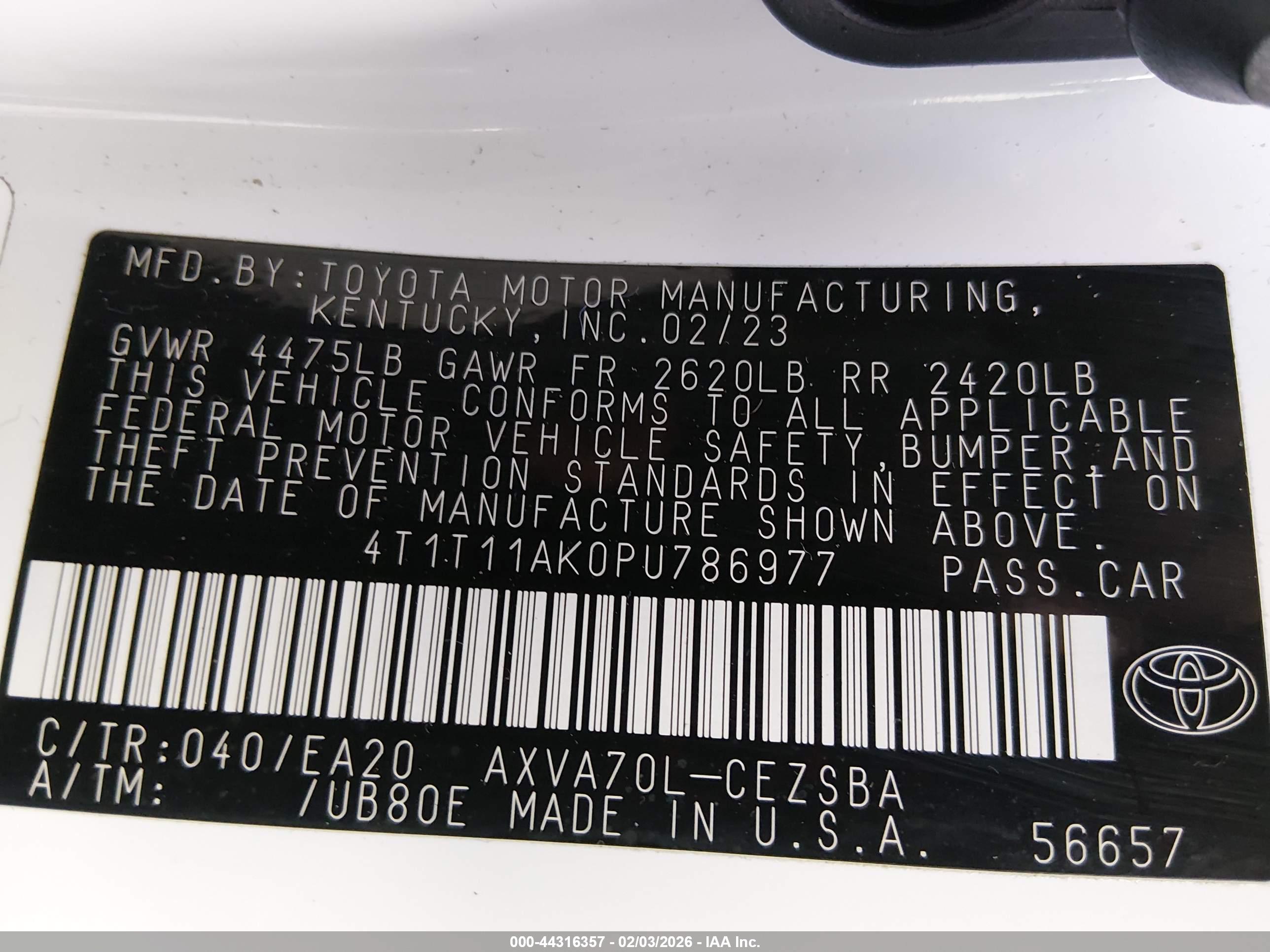 TOYOTA CAMRY image 9