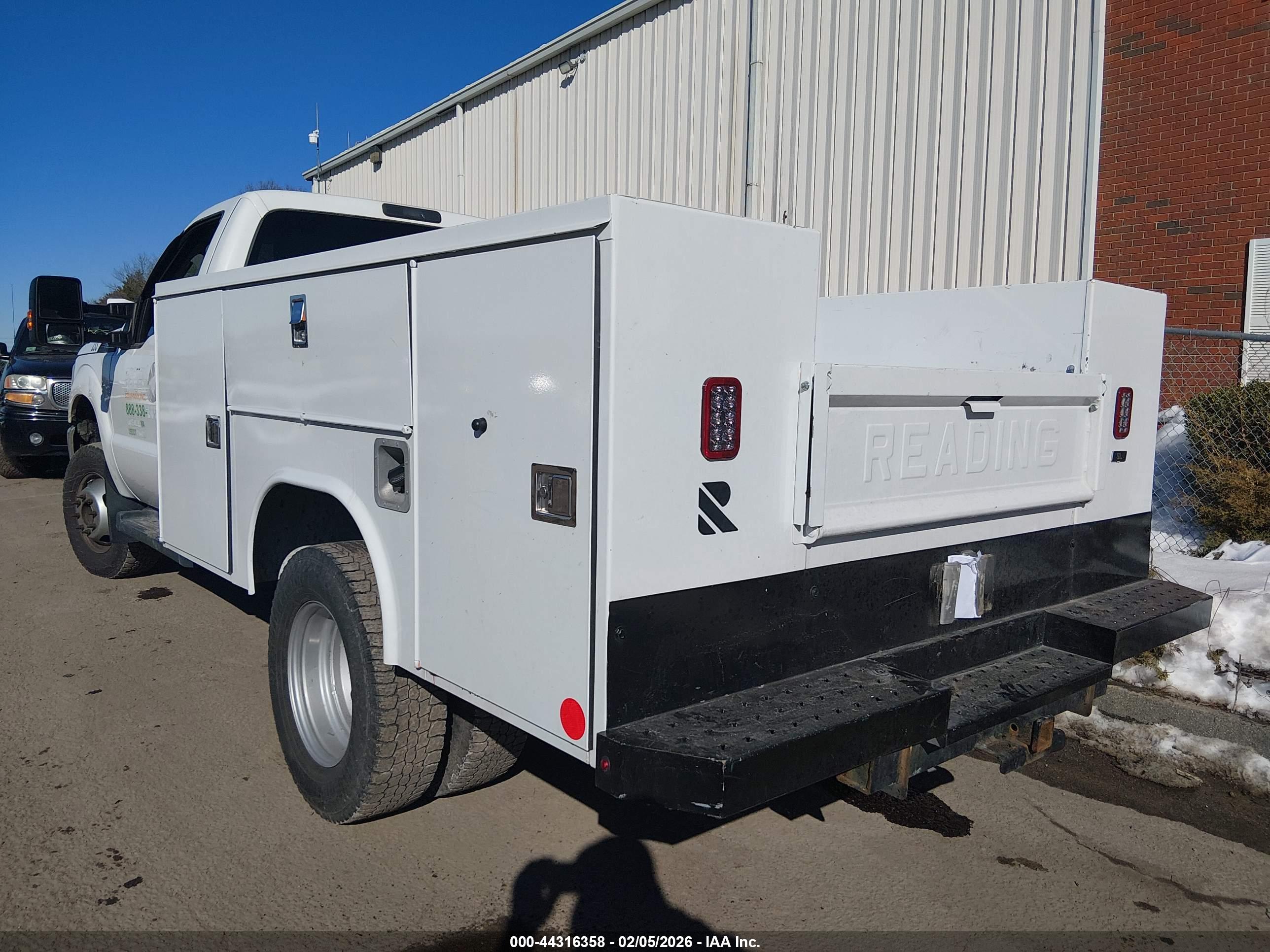 FORD F-350 image 3