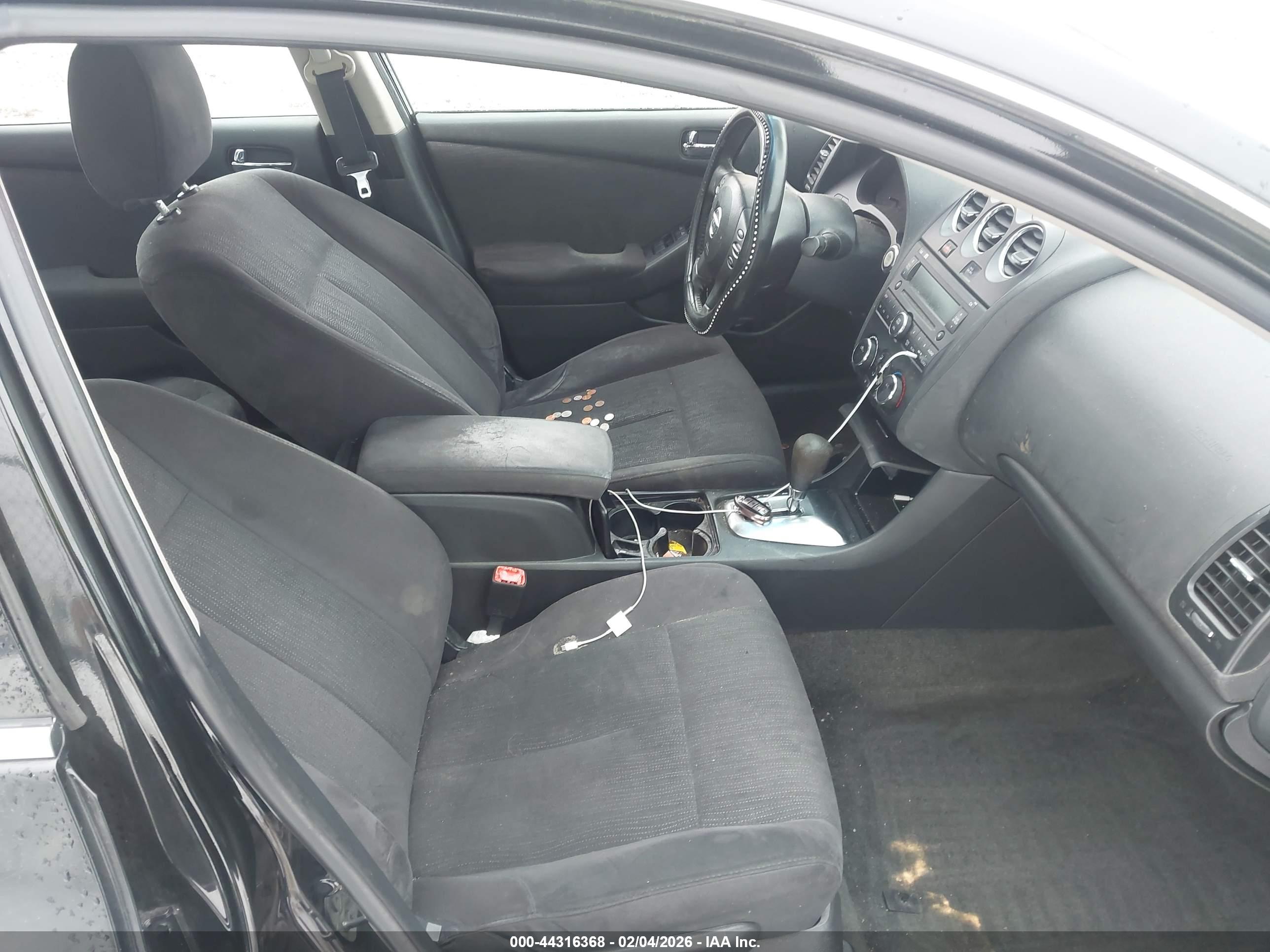 NISSAN ALTIMA image 5