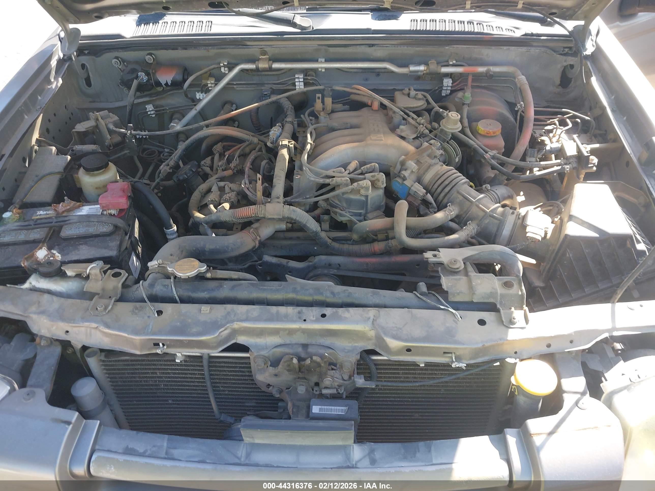 NISSAN FRONTIER image 10