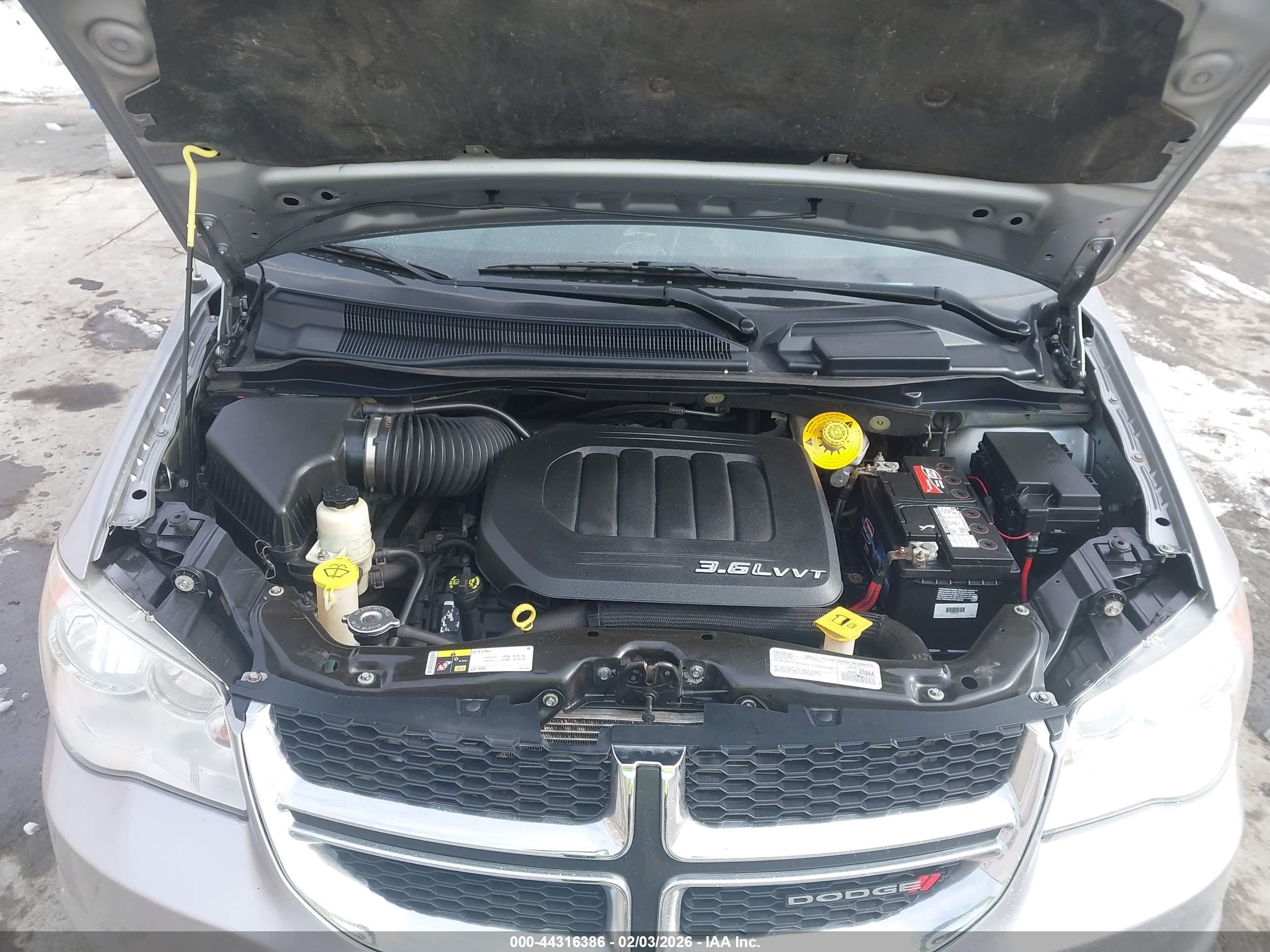DODGE GRAND image 10