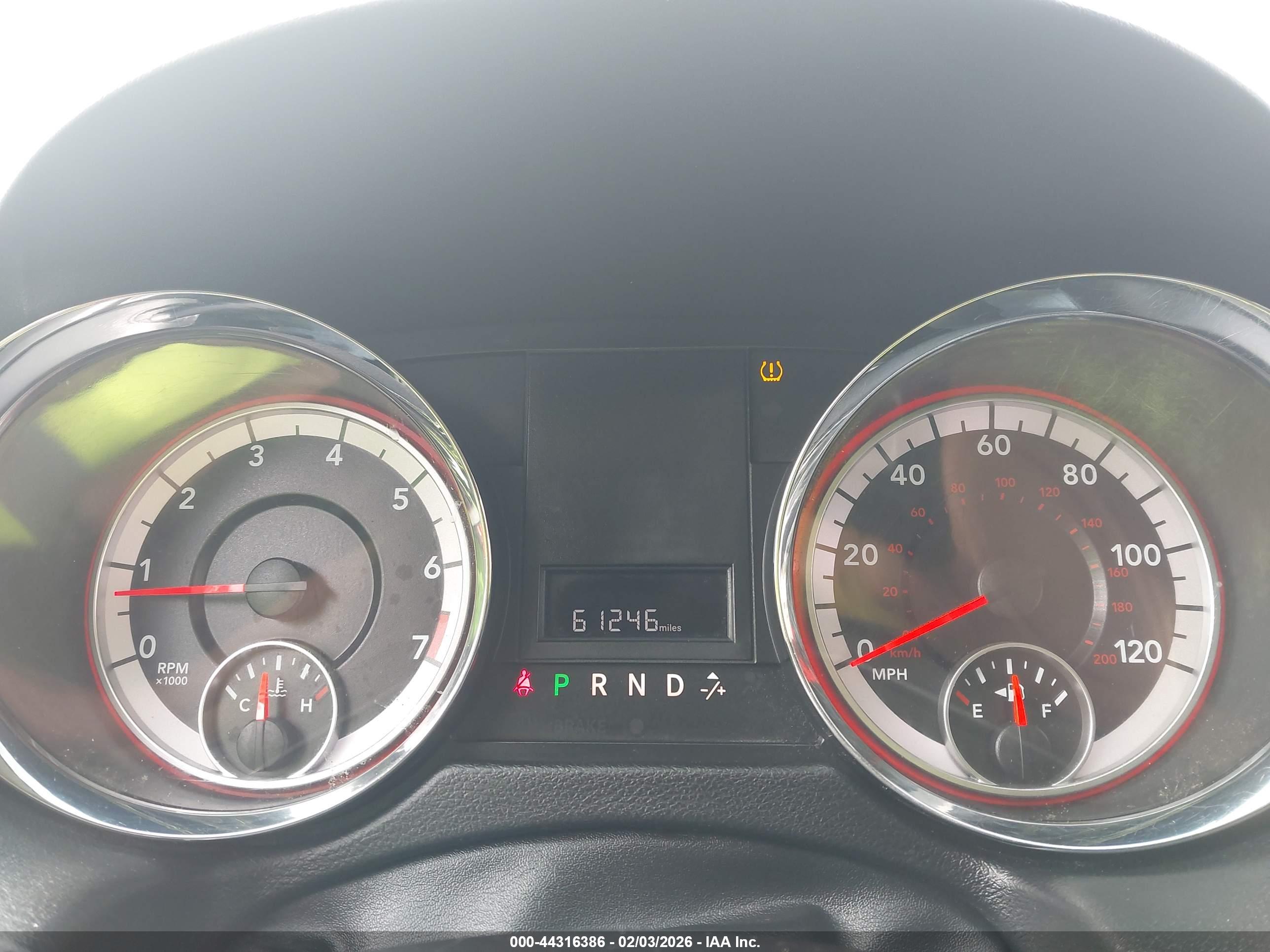 DODGE GRAND image 7