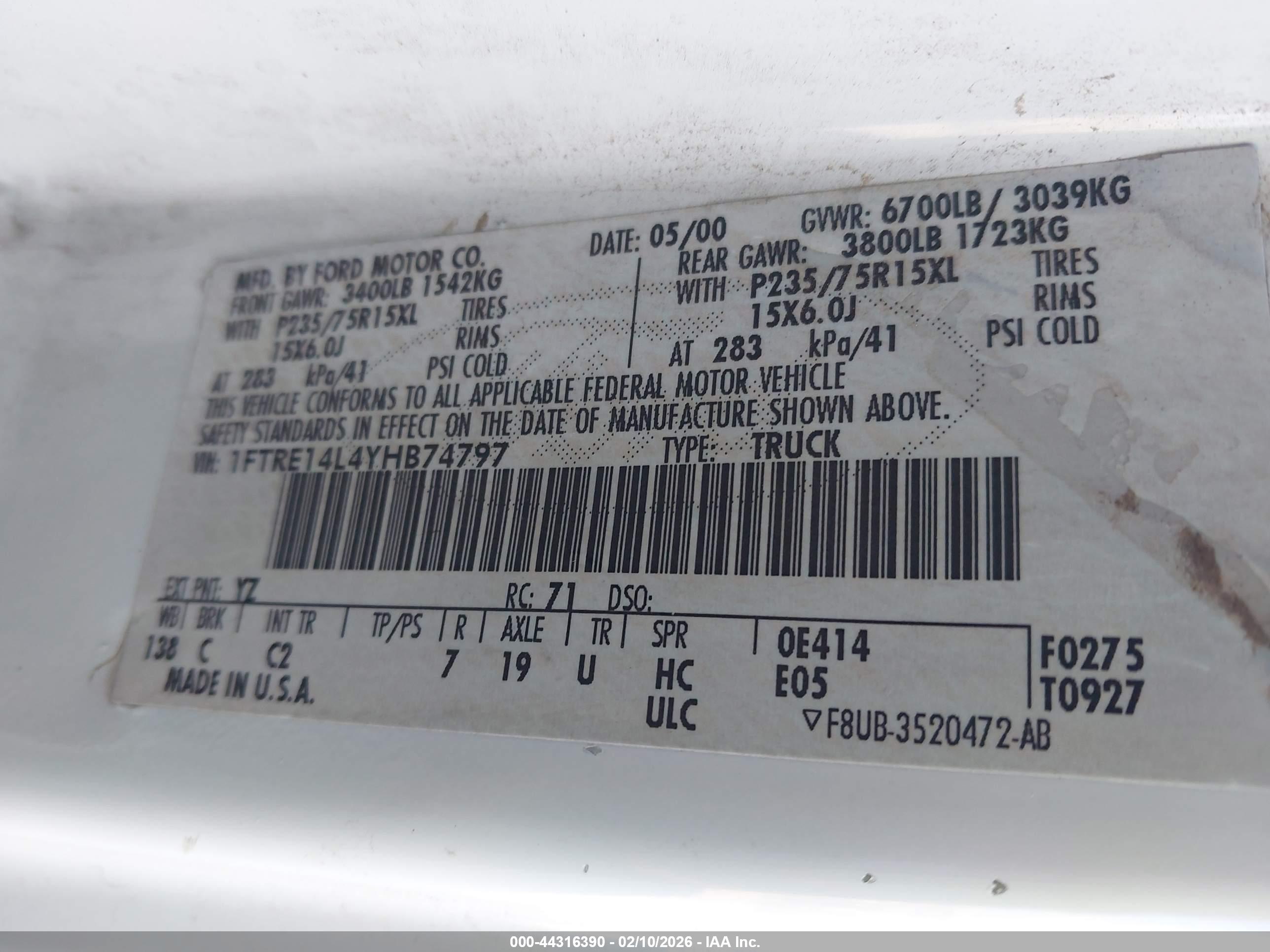 FORD E-150 image 9