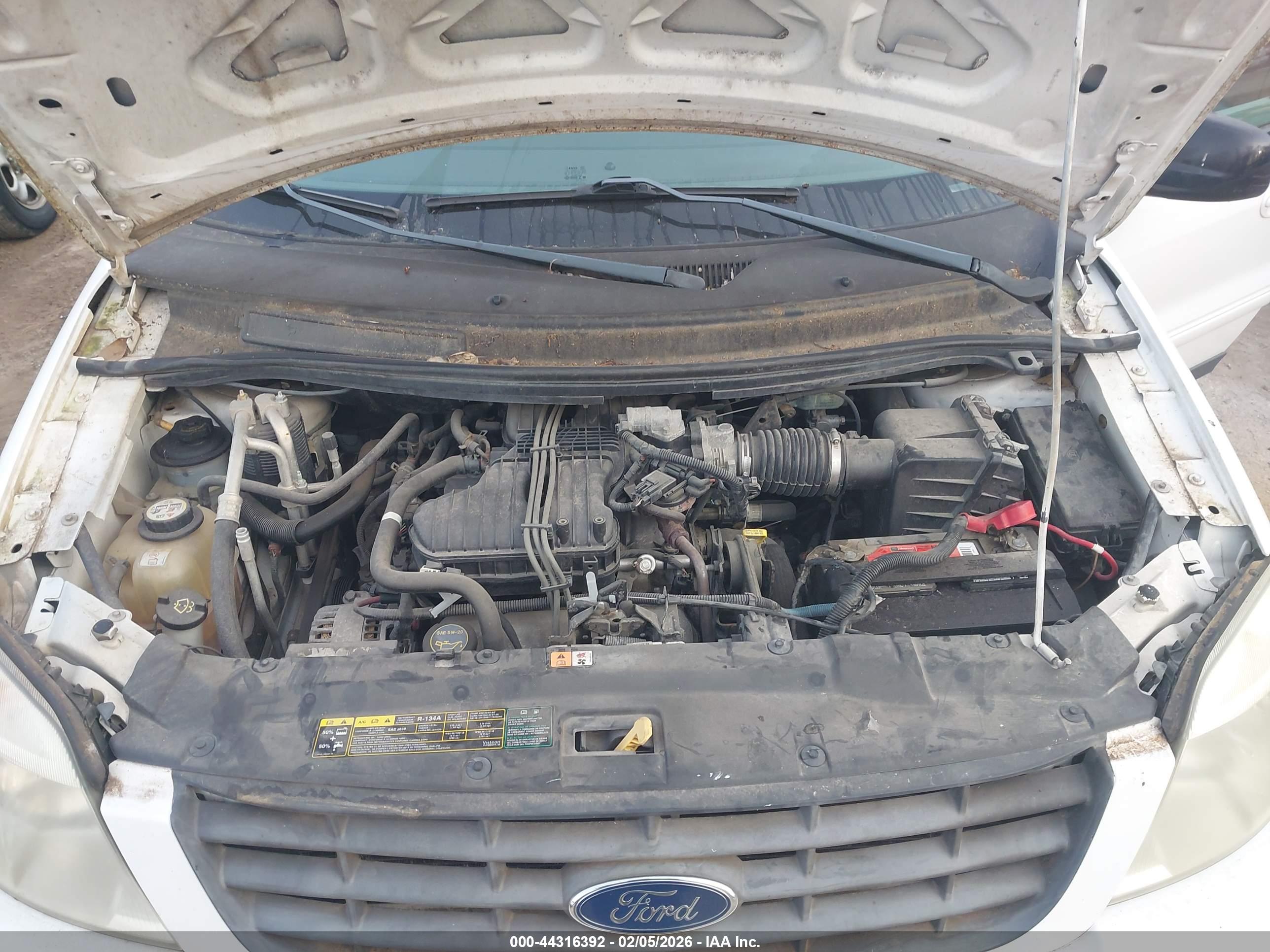 FORD FREESTAR image 10