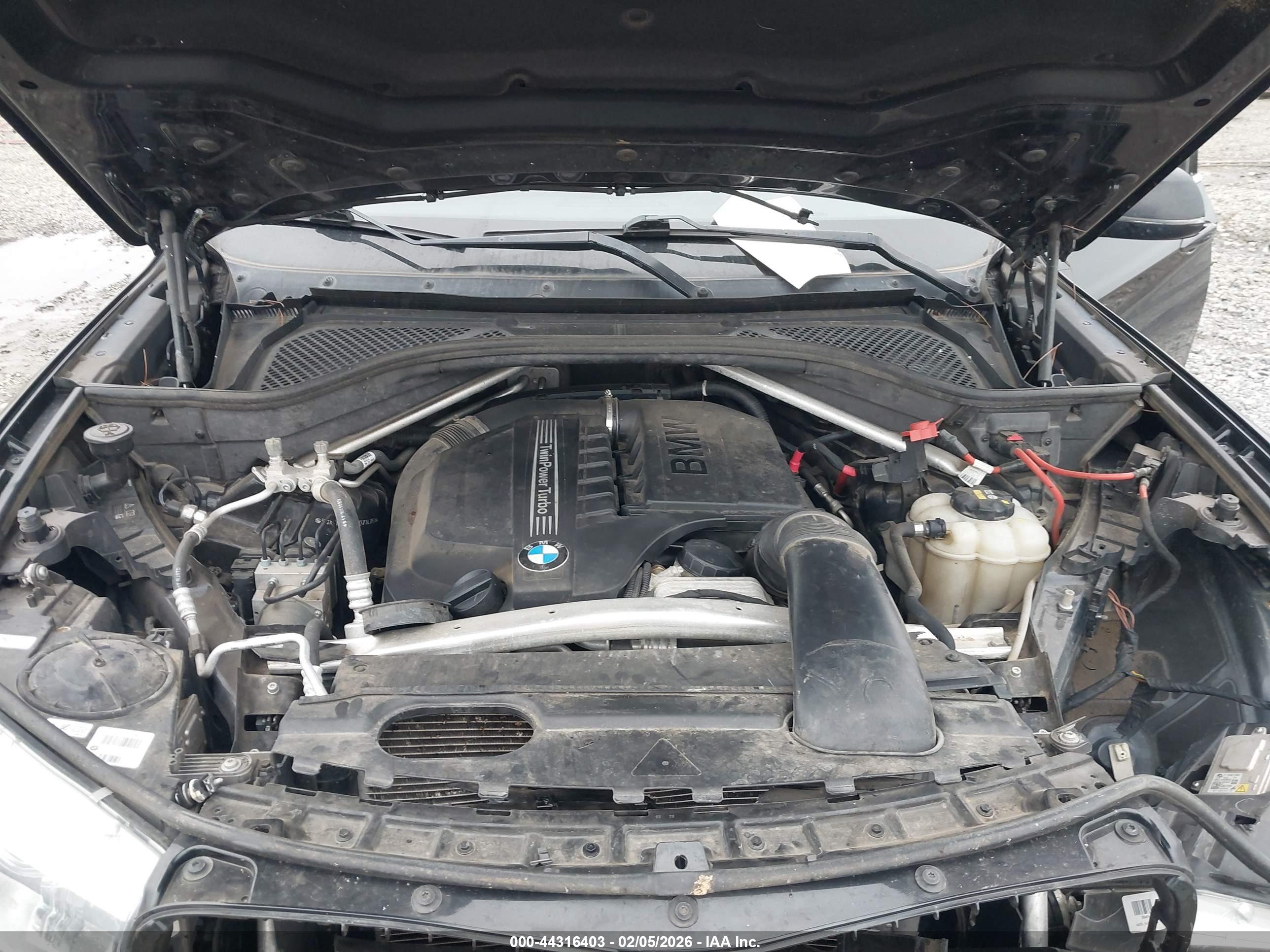 BMW X5 image 10