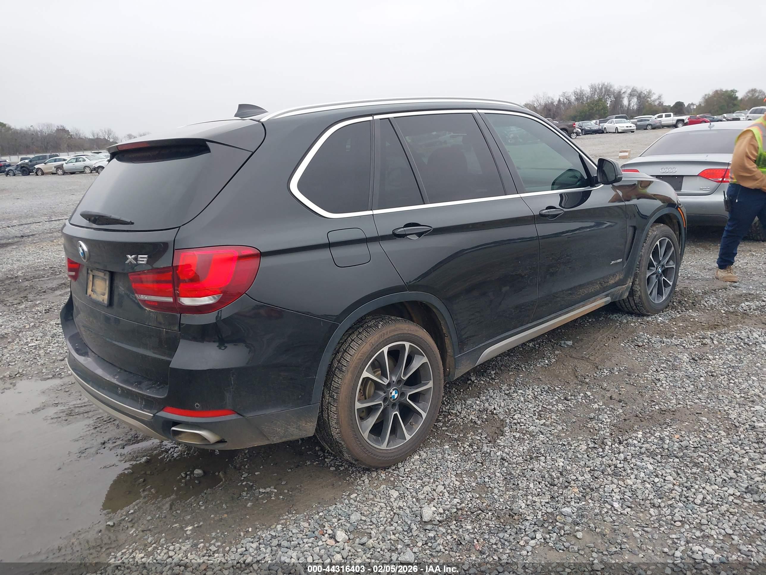 BMW X5 image 4