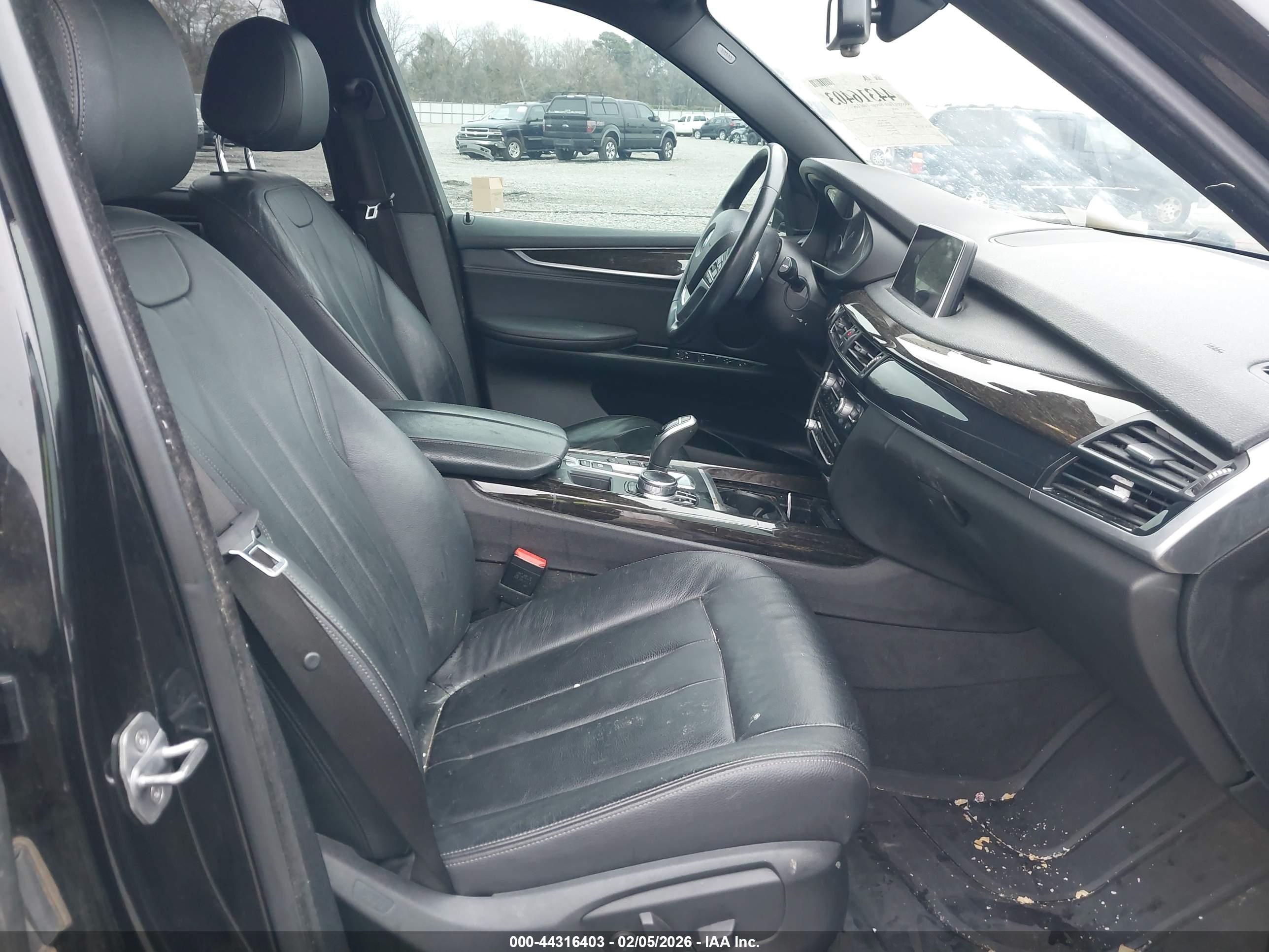 BMW X5 image 5