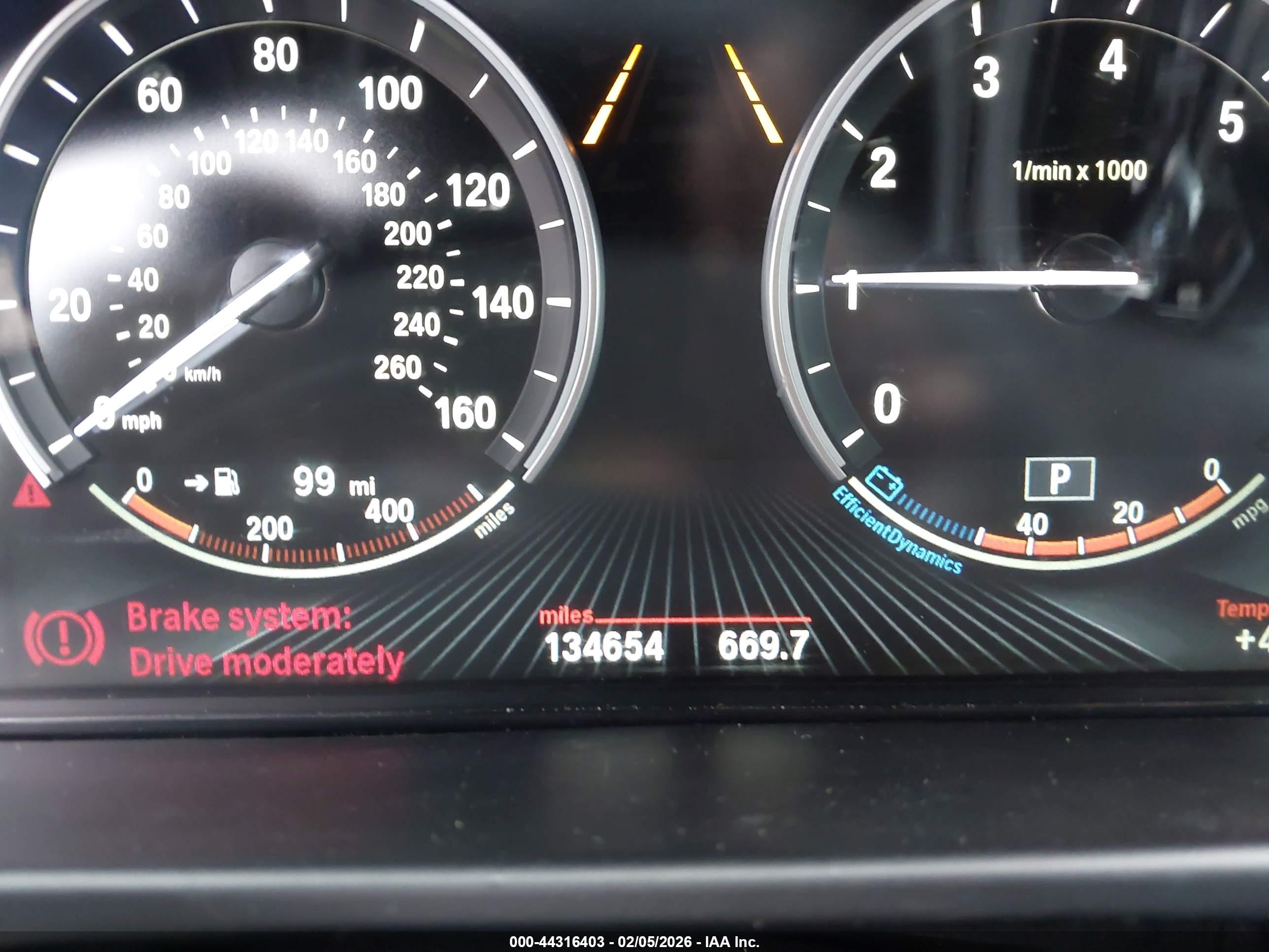 BMW X5 image 7