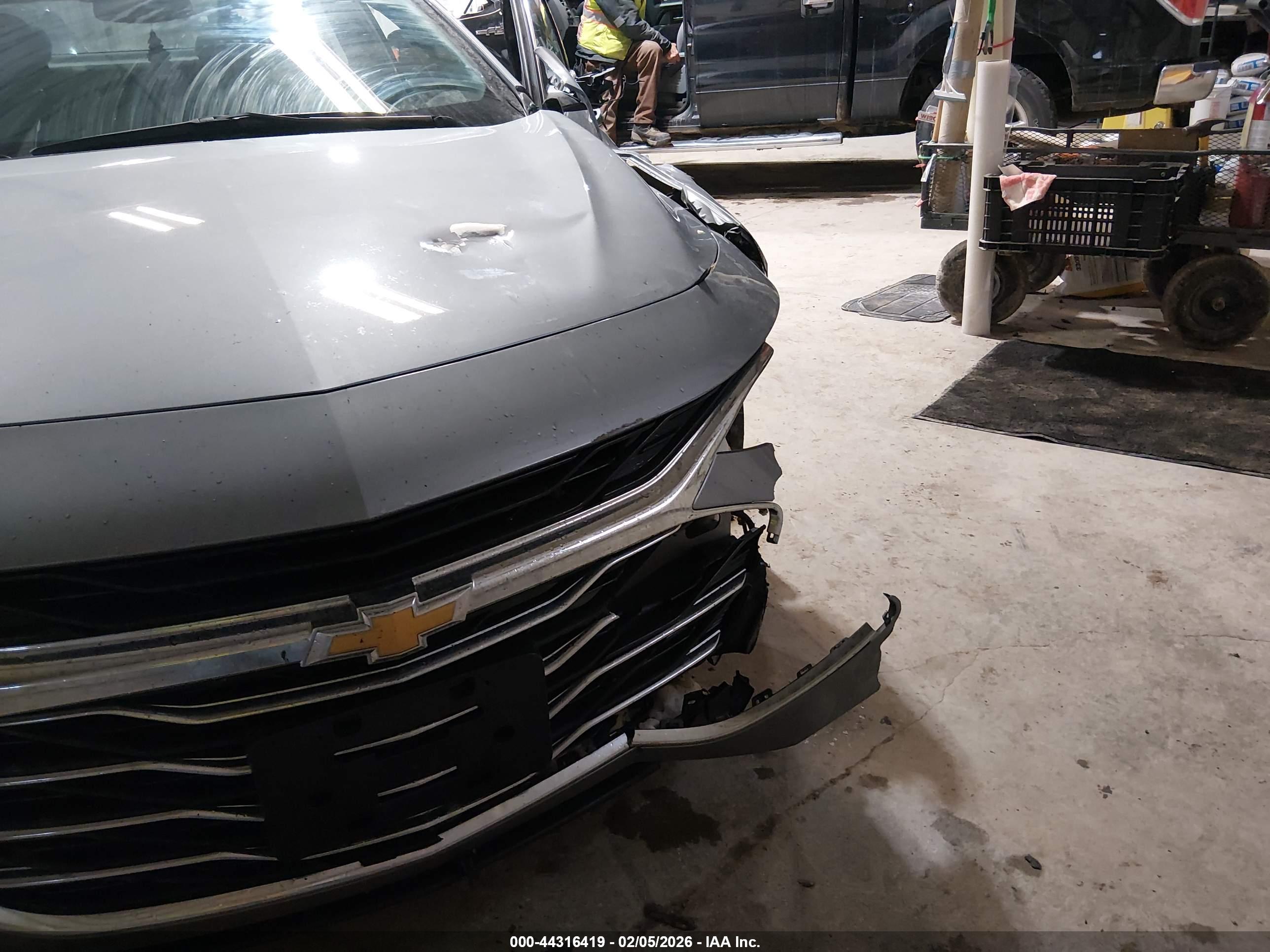 CHEVROLET MALIBU image 6
