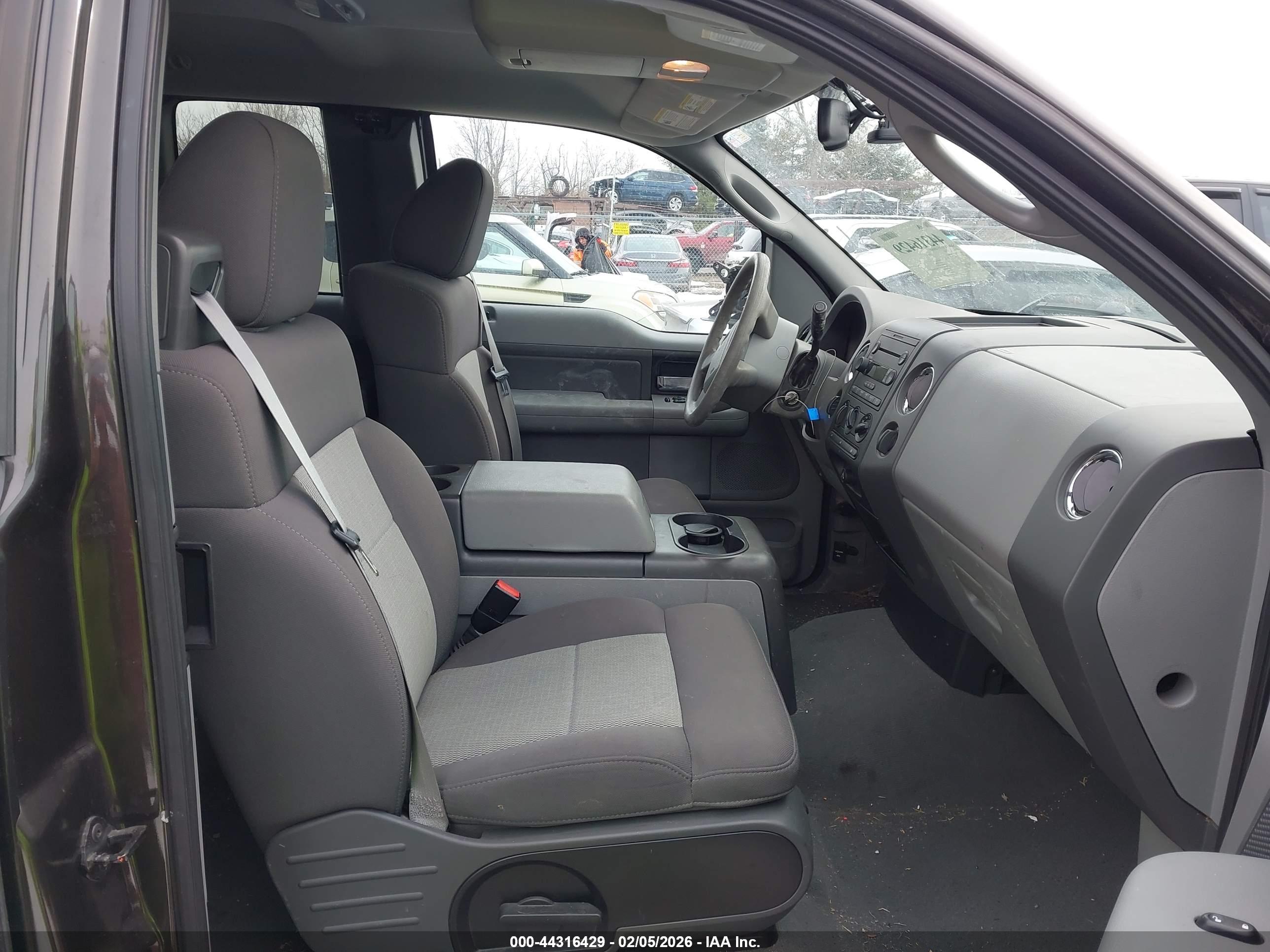 FORD F-150 image 5