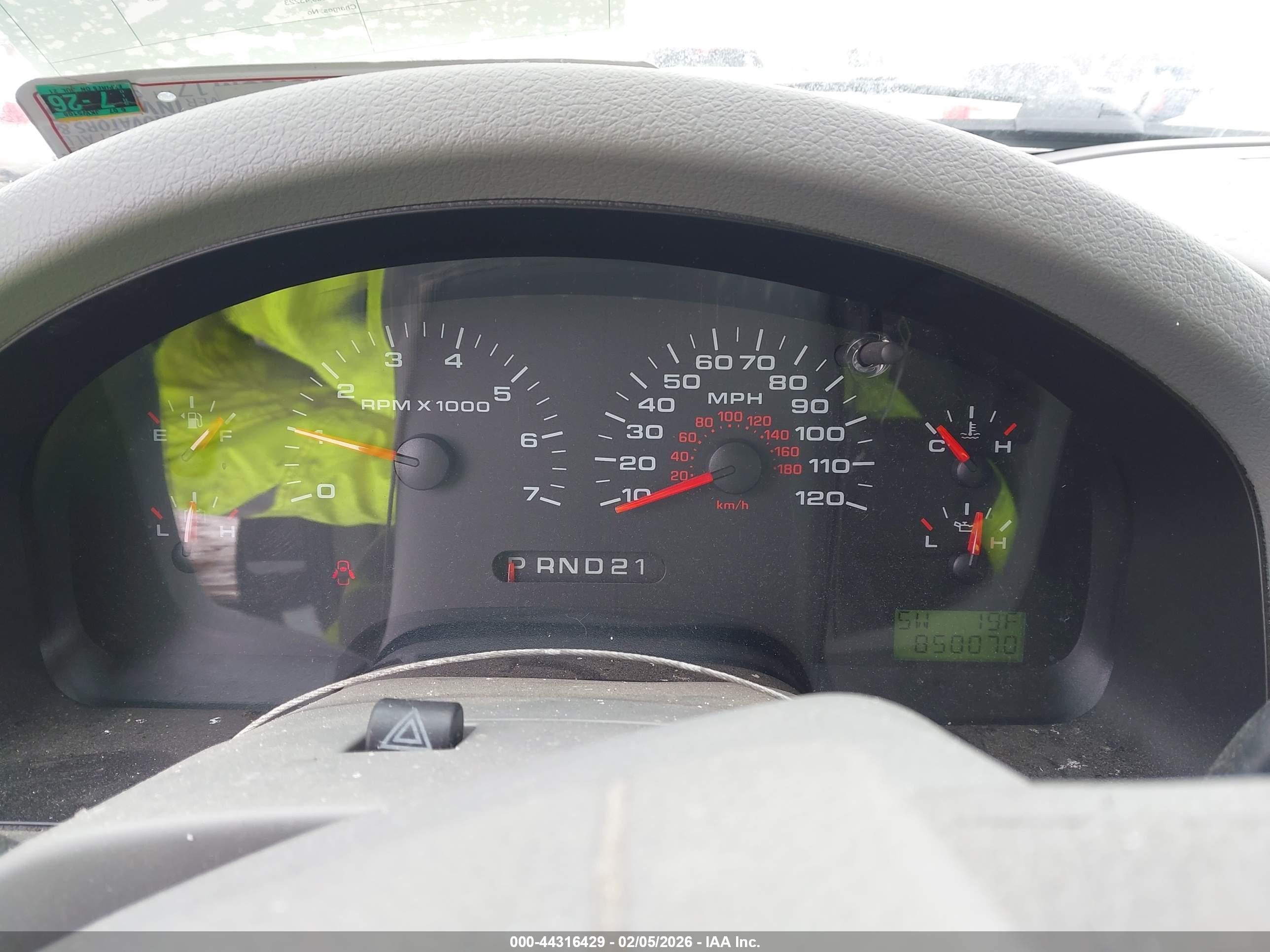 FORD F-150 image 7