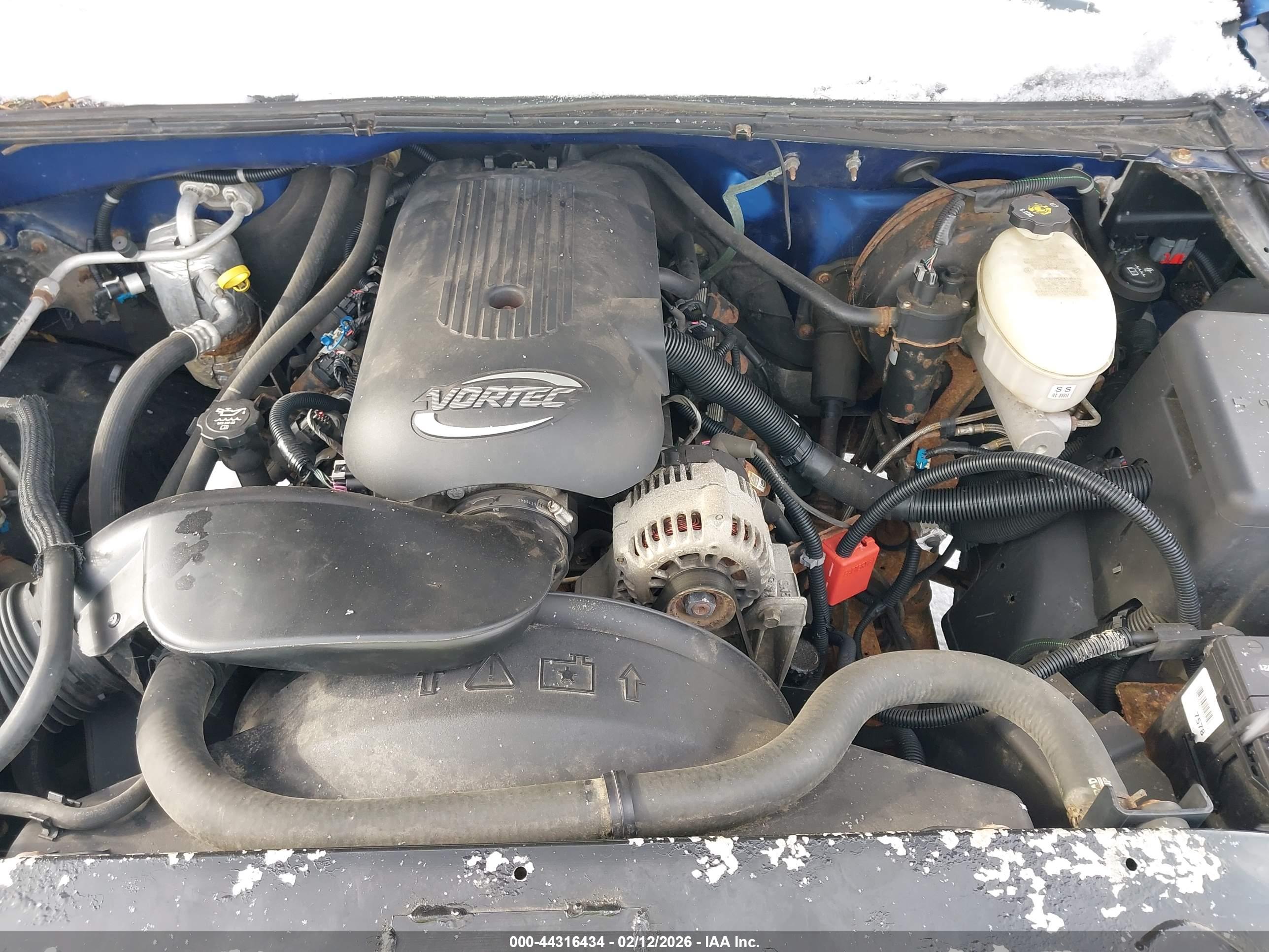 CHEVROLET SILVERADO image 10
