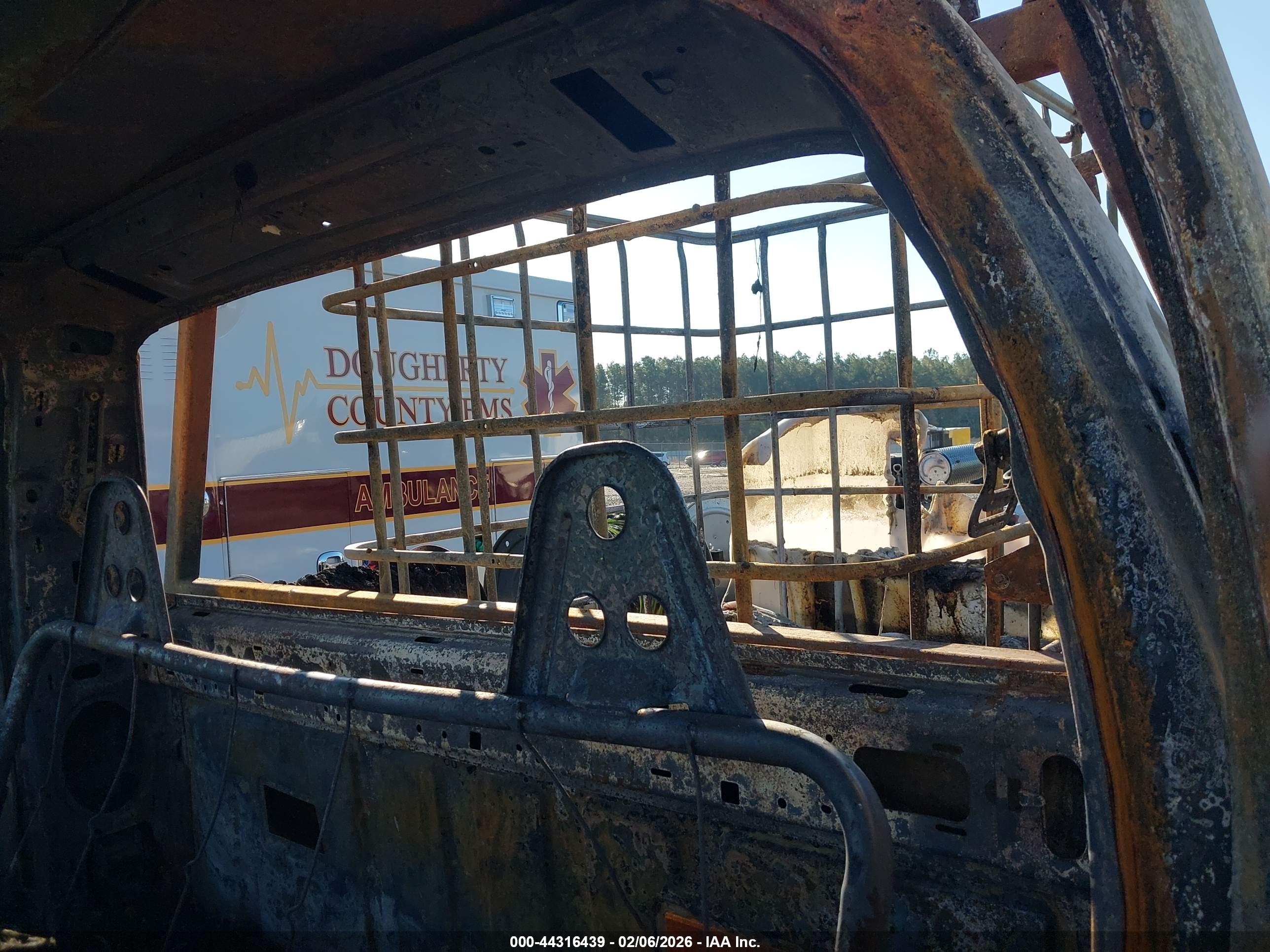 FORD F-350 image 7