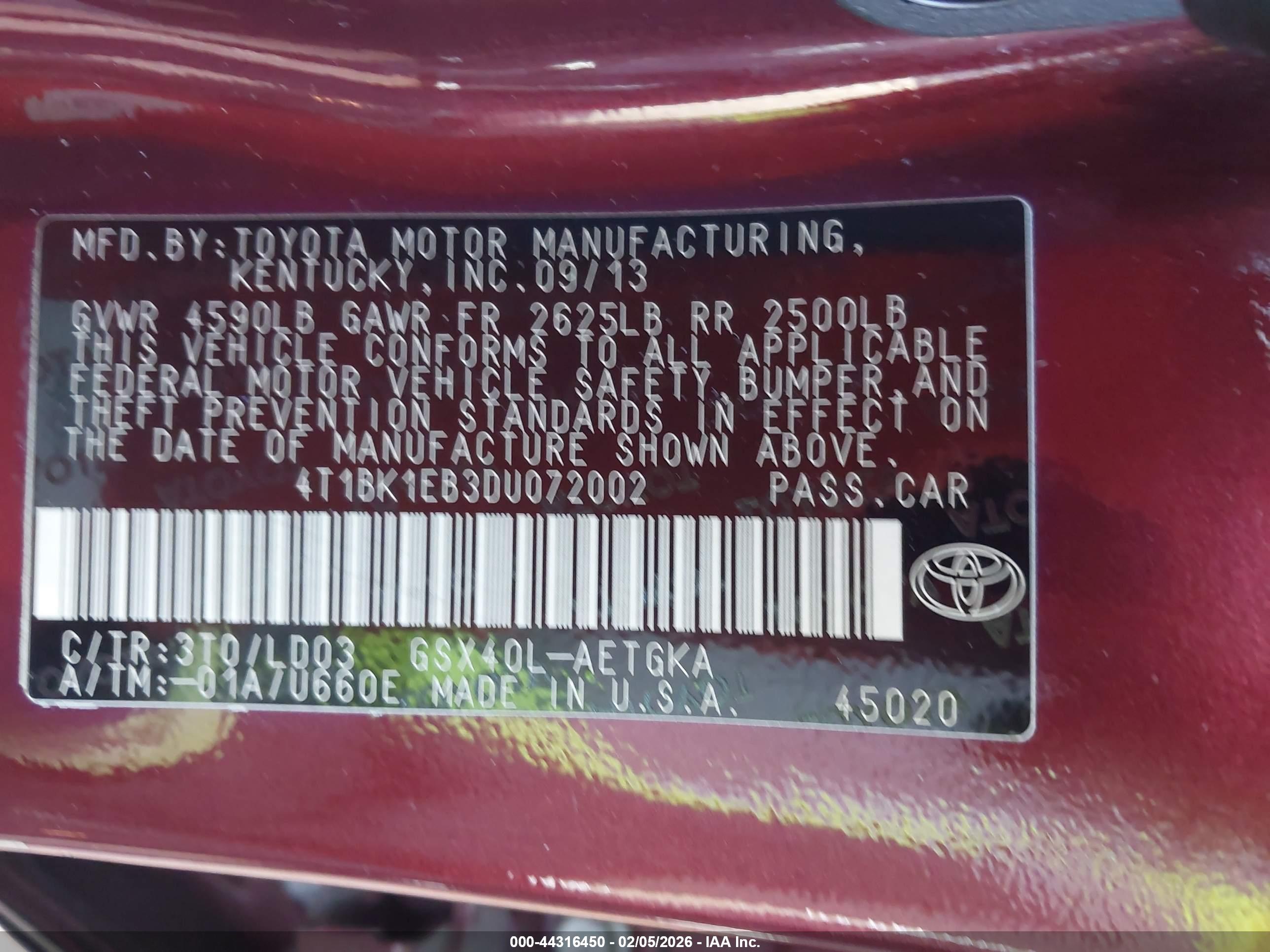 TOYOTA AVALON image 9