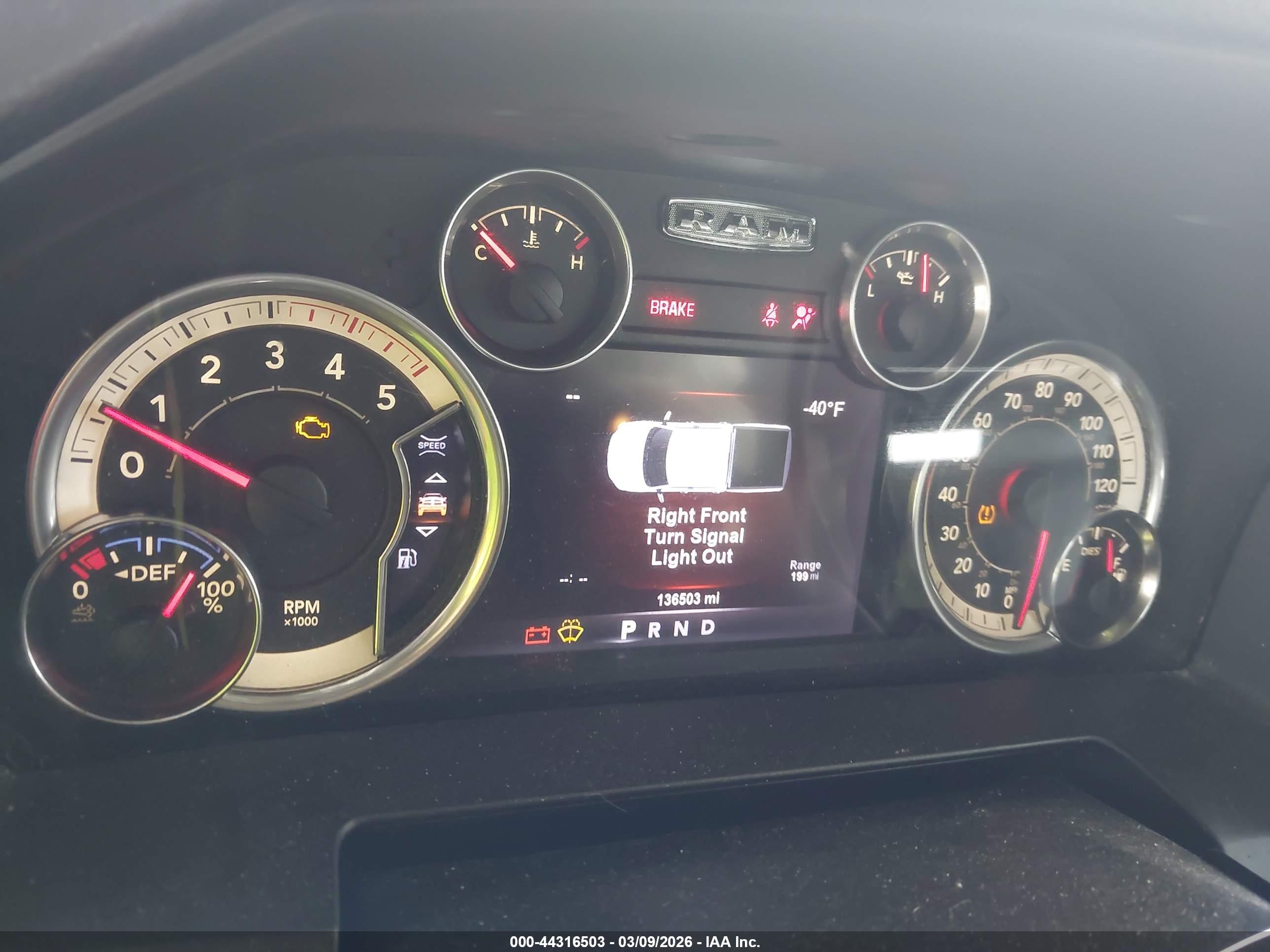 RAM 2500 image 7