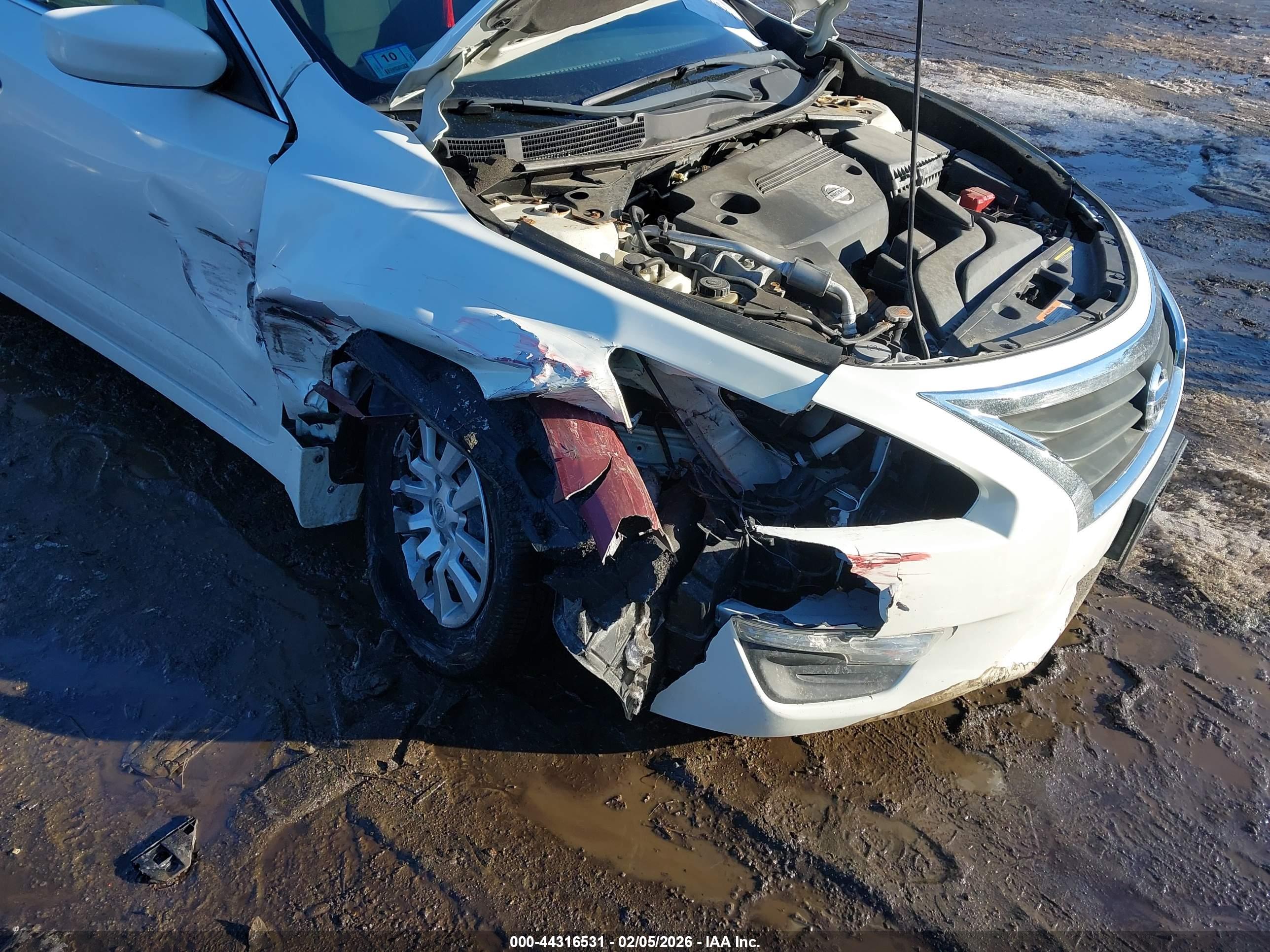NISSAN ALTIMA image 6