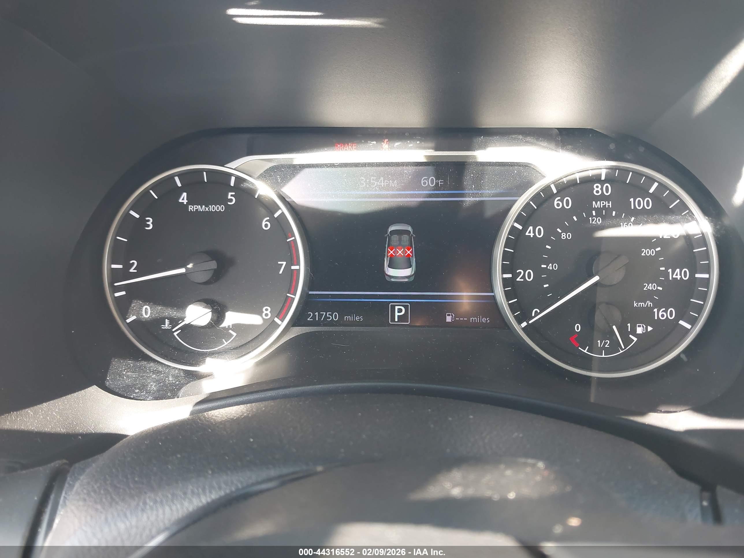NISSAN SENTRA image 7