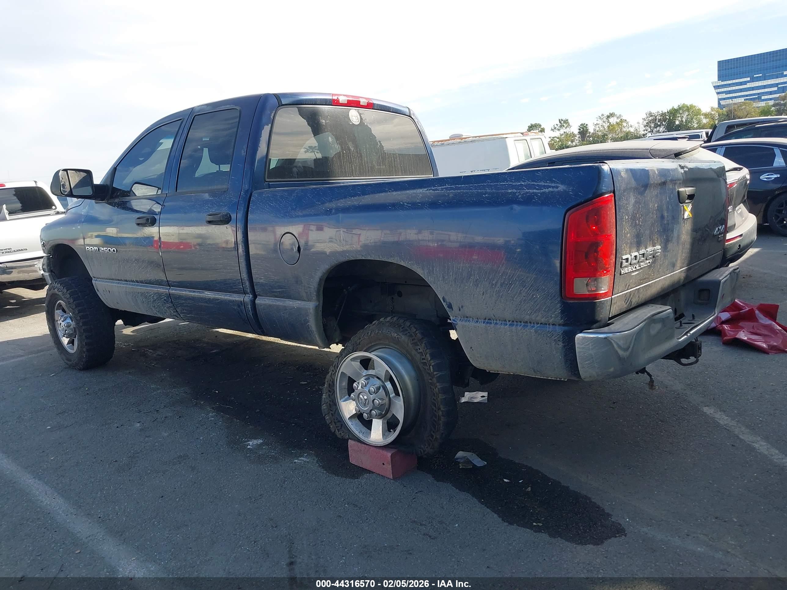 DODGE RAM image 3
