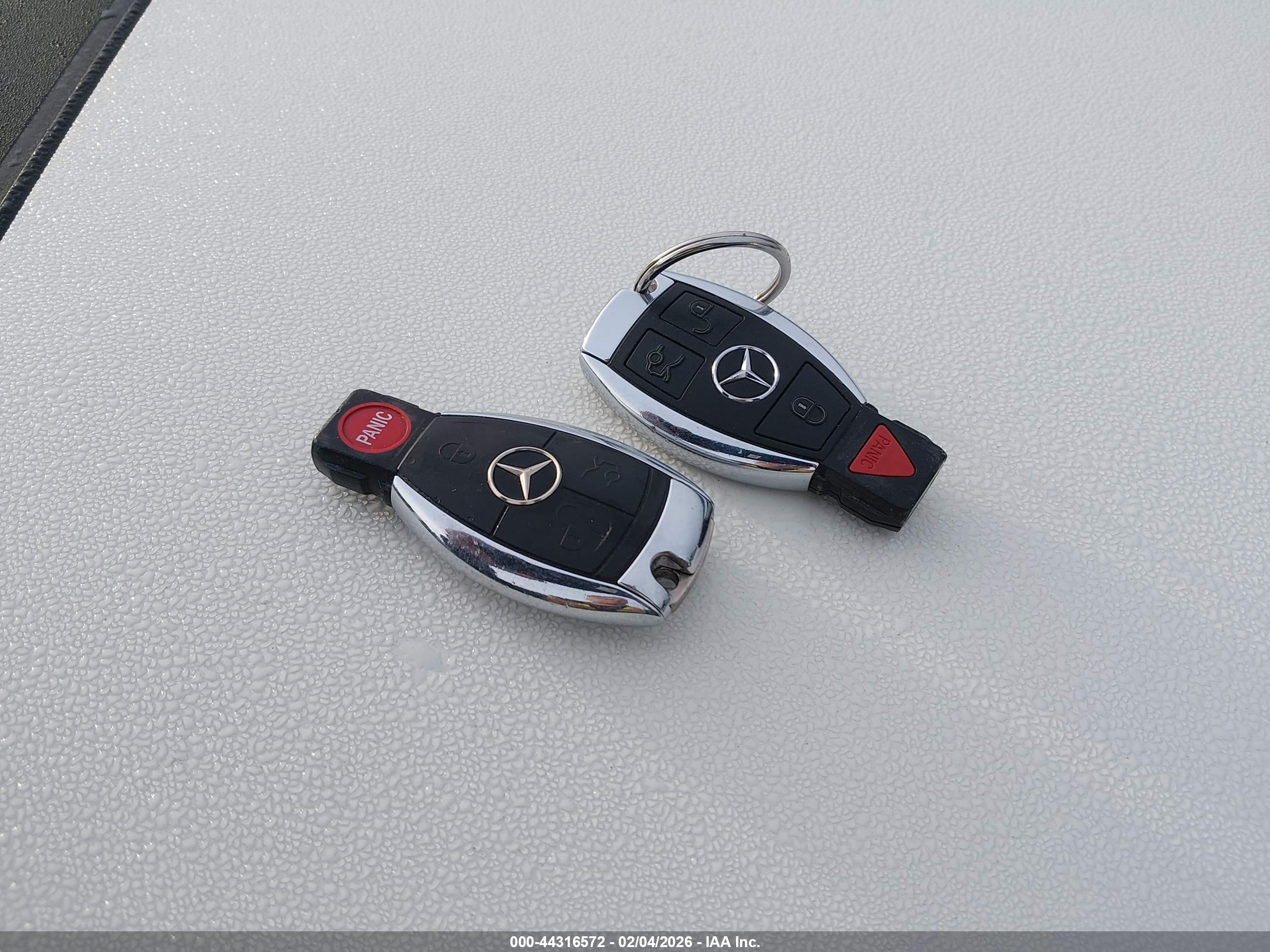 MERCEDES-BENZ C image 11