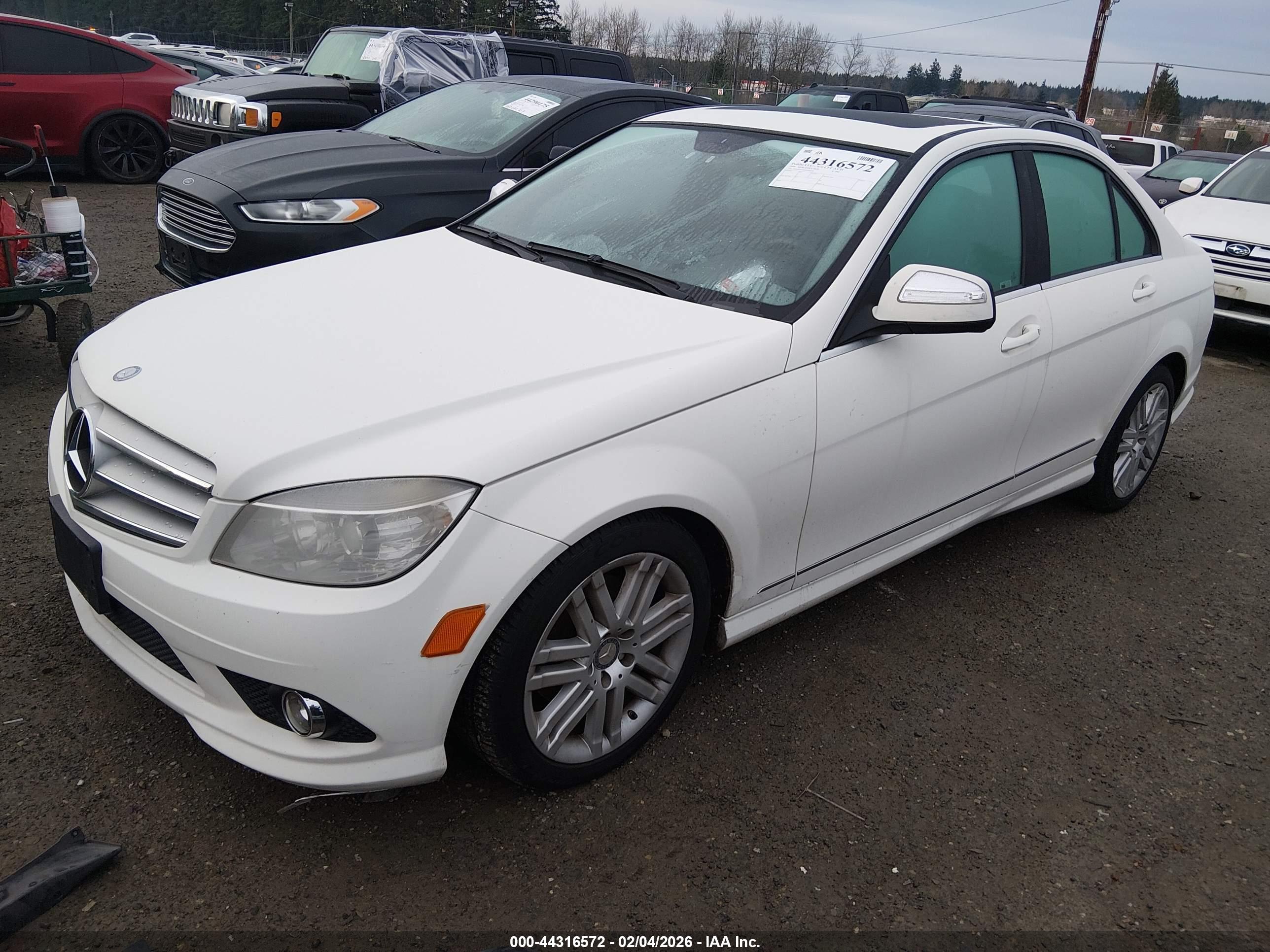 MERCEDES-BENZ C image 2
